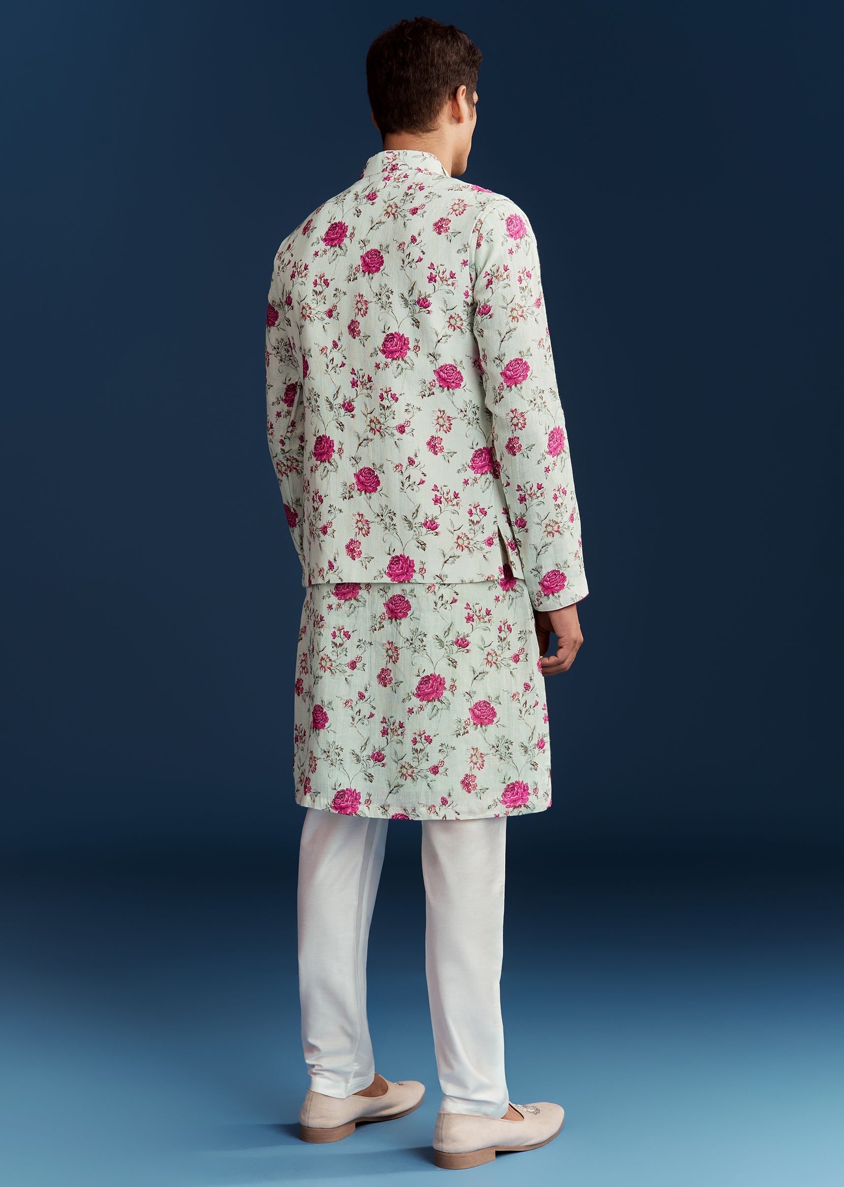 green_silk_printed_kurta_with_floral_sequins-sg302373-1_4.jpg