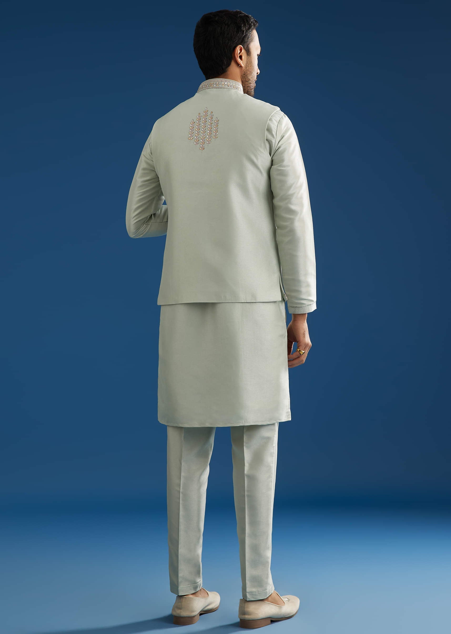 grey-cotton-silk-kurta-jacket-set-with-mirror-embroidery-sg263959-6_cc553d8e-b379-4b77-9d61-35be0ac01b2d.jpg