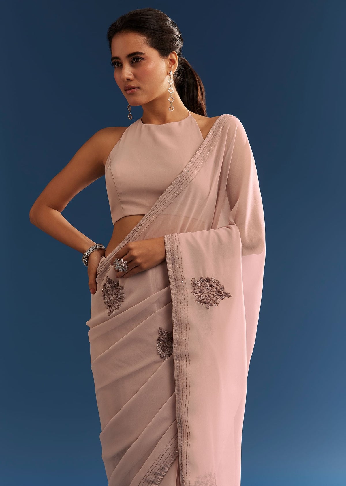 grey-georgette-floral-resham-embroidered-saree-sg276378-5_467f6af0-0f7d-4366-8fb9-7788f01b2070.jpg