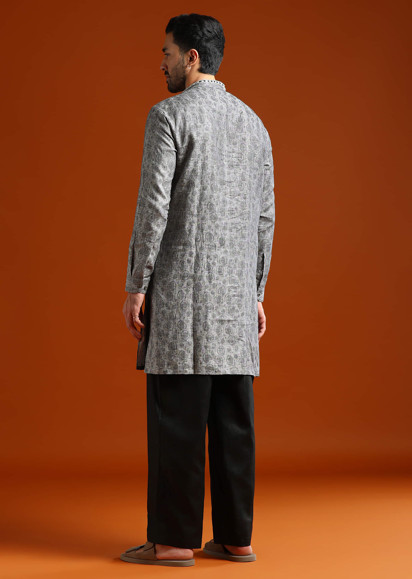 grey-kurta-set-for-men-with-resham-embroidery-sg321620-5.jpg