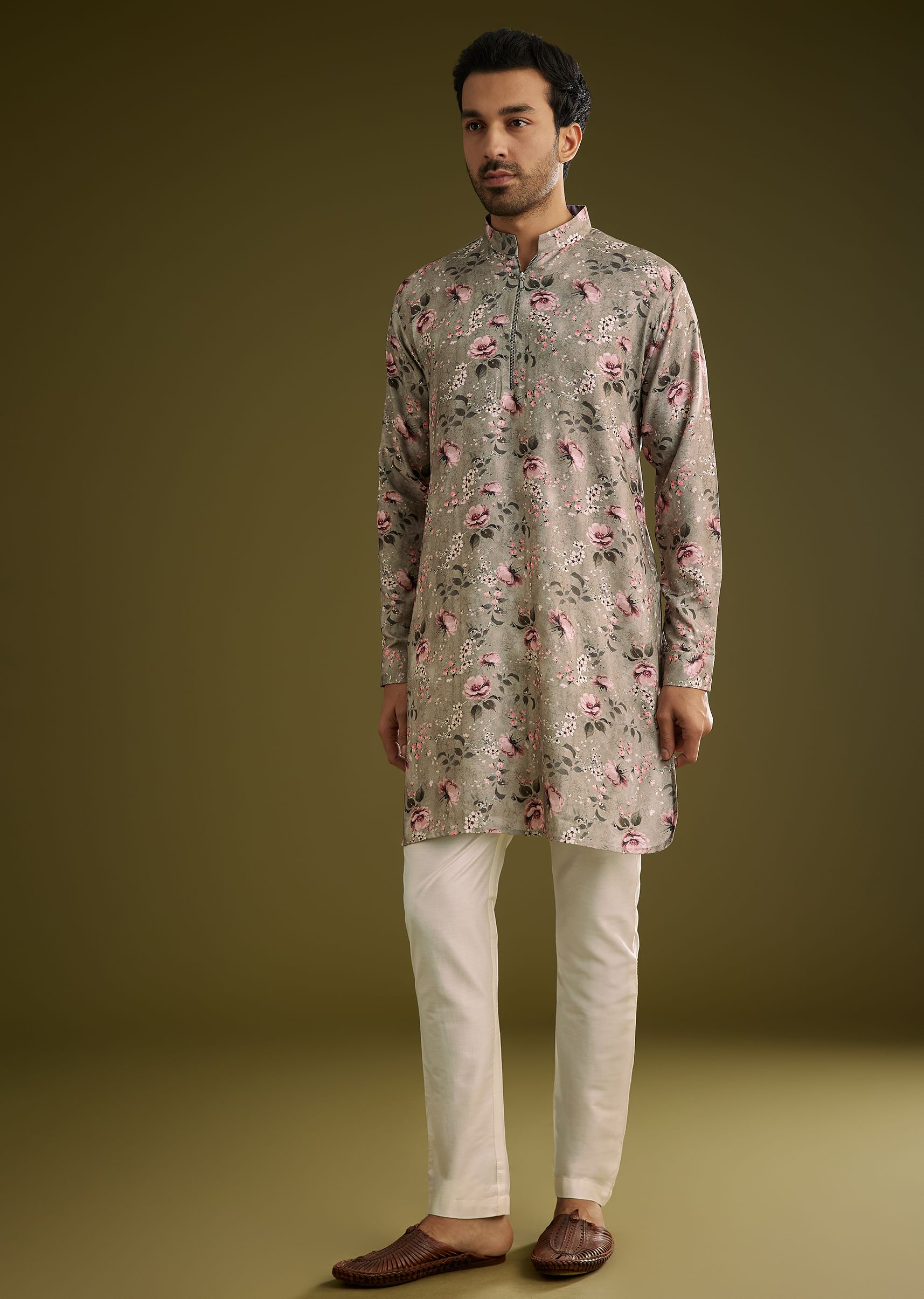 grey-printed-kurta-set-in-russian-silk-with-zipper-sg302213-1_4_35a0652a-fb74-4b70-8a36-26f994785c3f.jpg