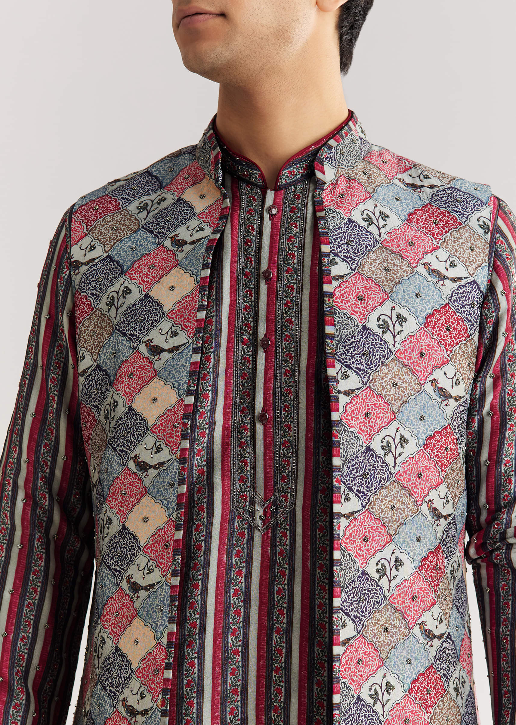 grey-rawsilk-jacket-kurta-set-with-cut-dana-and-stone-sg323416-3_9a1a902d-d3ce-4b39-ab09-58cd3ddd1086.jpg