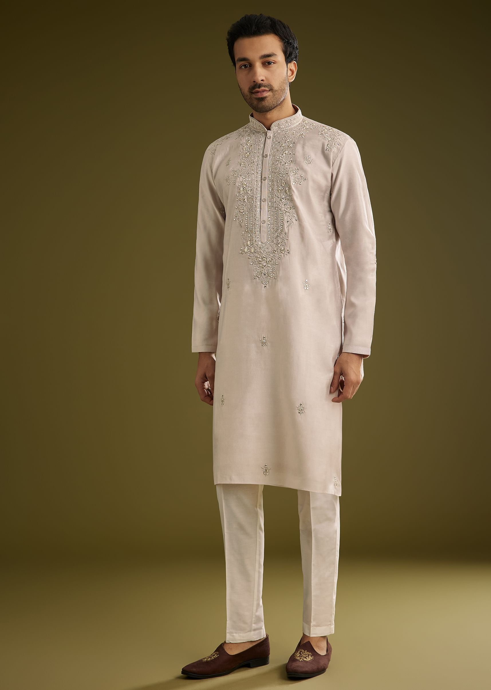 grey-silk-kurta-set-with-mirror-and-thread-work-sg263071-2_3dce54ed-59fd-41c8-b88b-7c7564b66a23.jpg