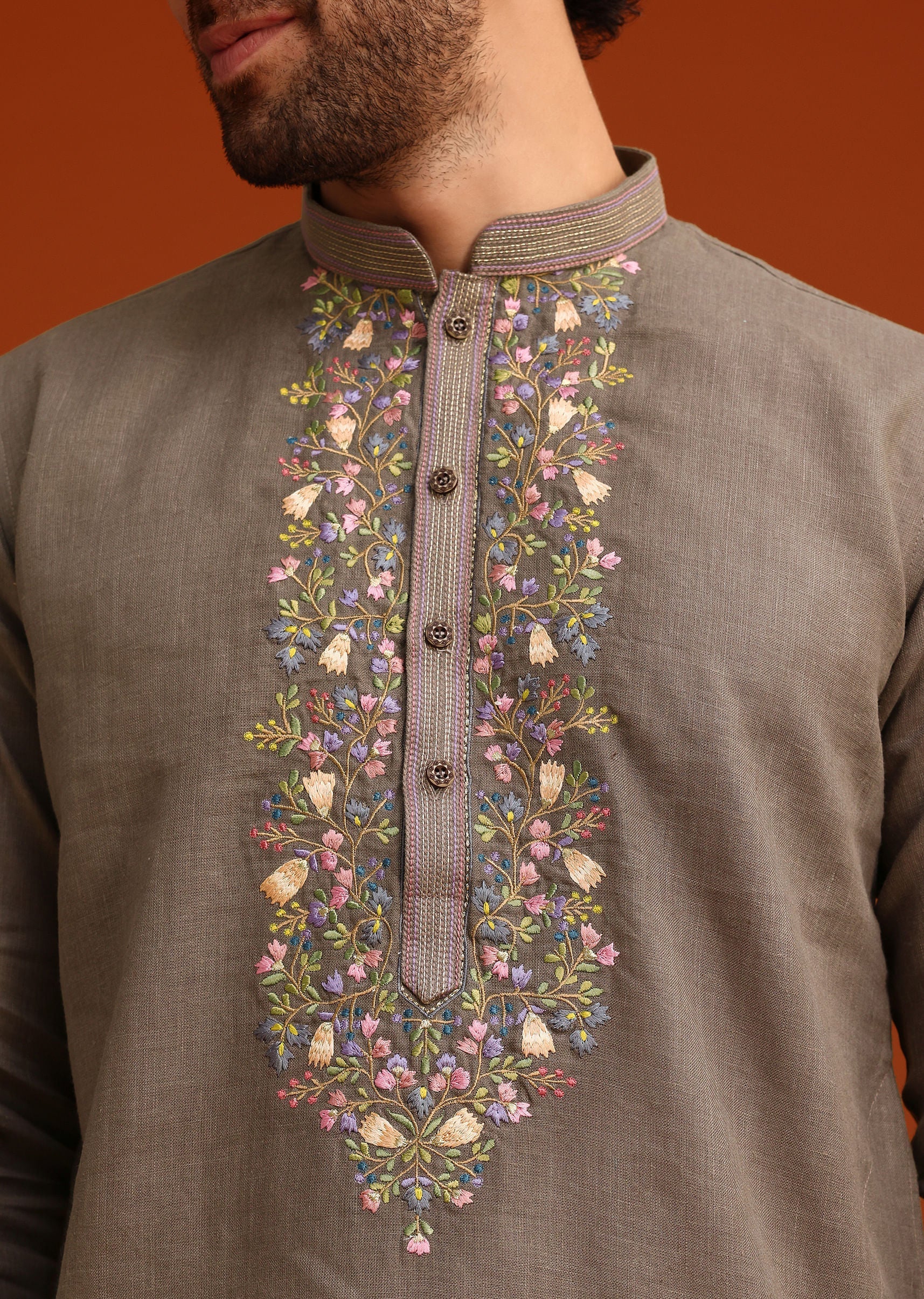 grey_linen_floral_resham_hand_embroidered-sg273160_7_edeb8d6a-fda6-4ab0-87c4-02e626be5e51.jpg