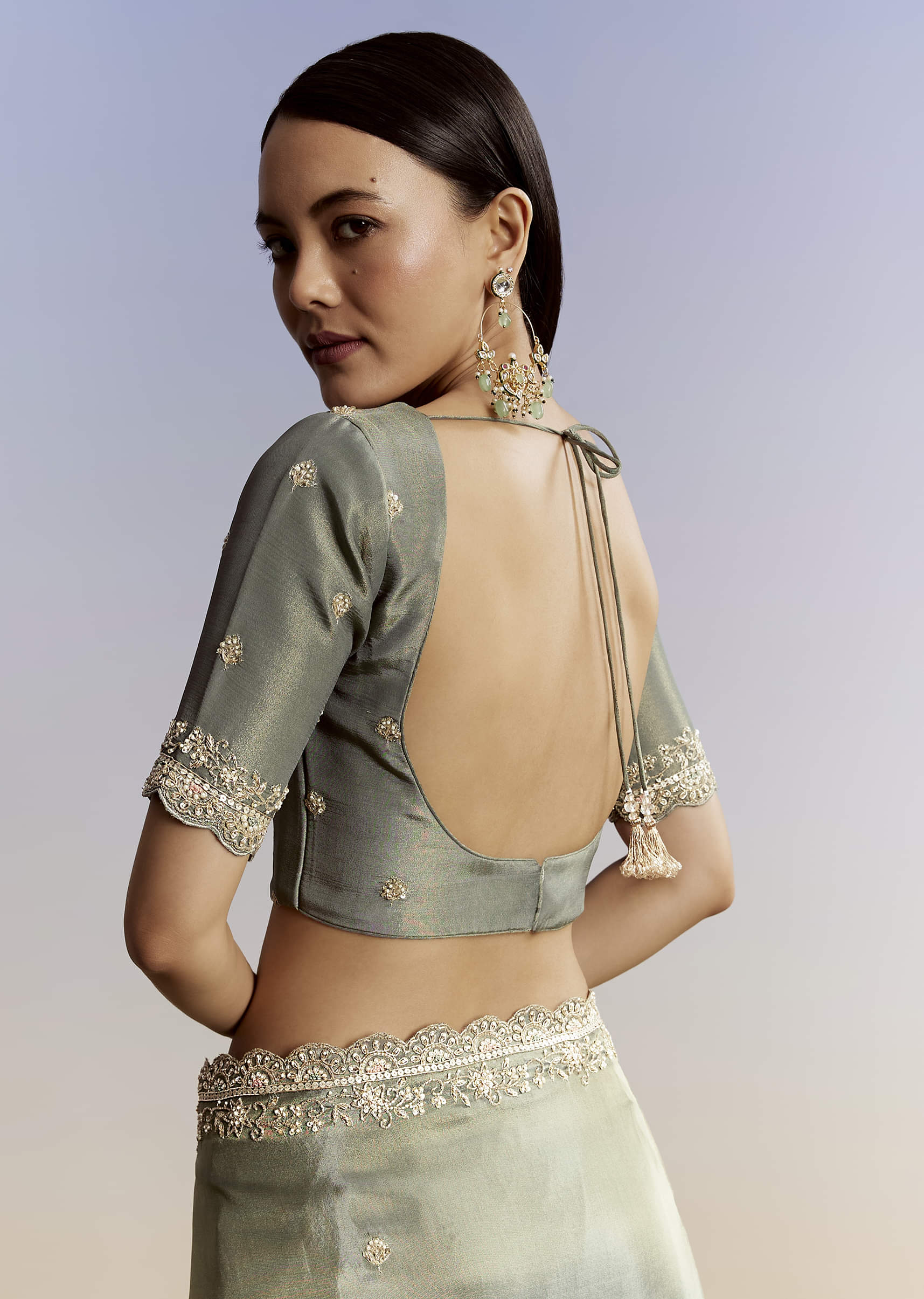 greyish-blue-tissue-saree-with-french-knot-resham-embroidery-sg319806-8_ff45d28a-4be2-4392-b519-ef77a42a824f.jpg