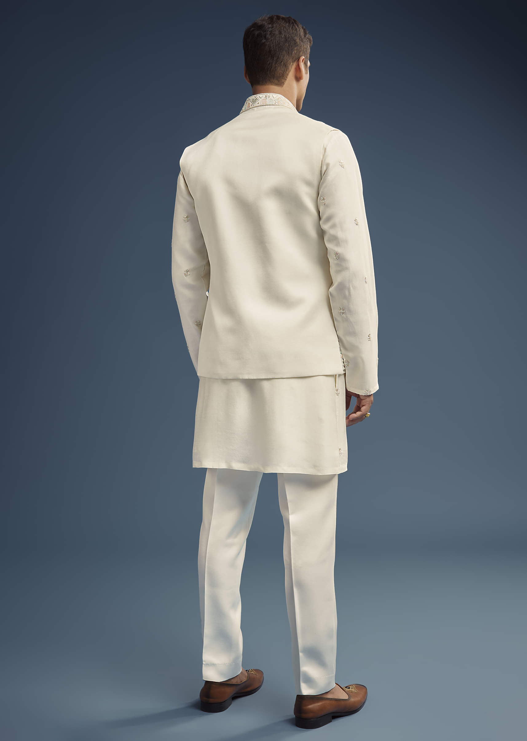 ivory-dola-silk-kurta-jacket-set-for-men-with-zardosi-embroidery-sg311736-5.jpg