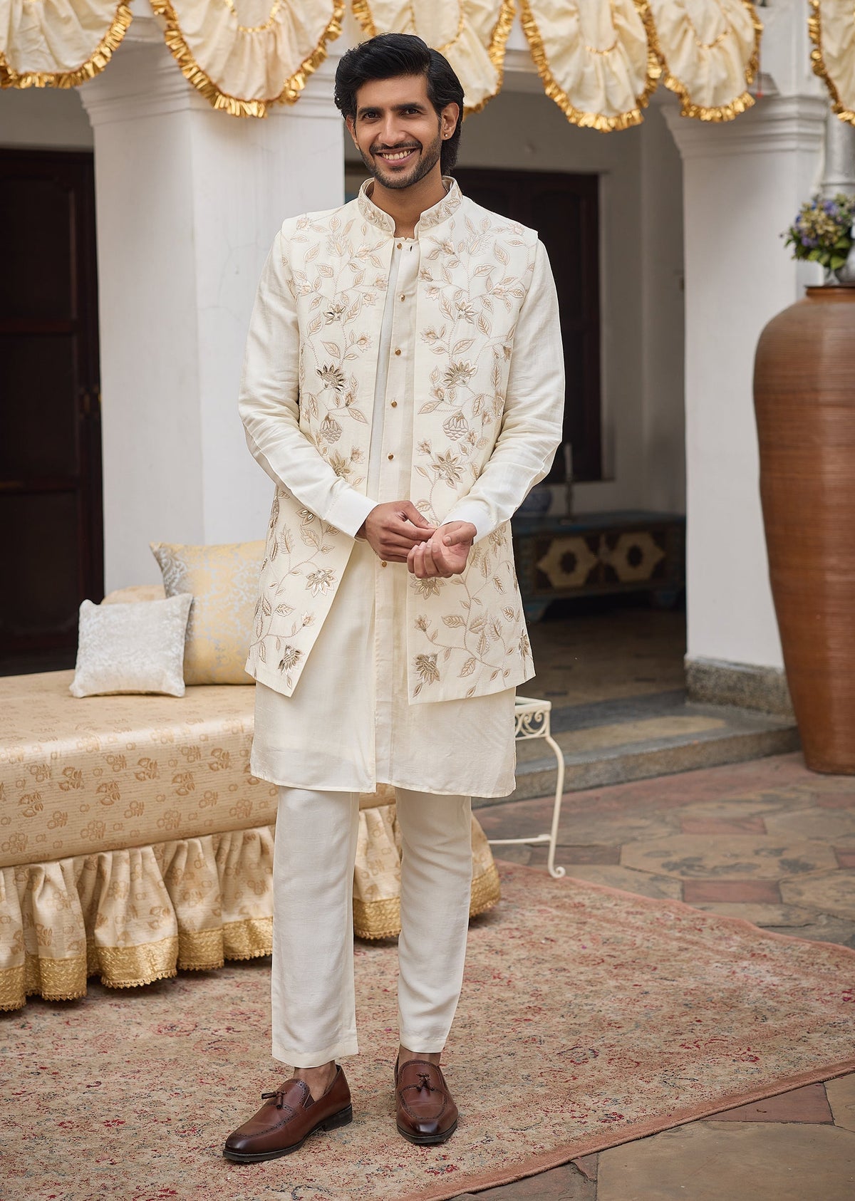 ivory-floral-embroidered-jacket-kurta-set-sg259741-1_30c9a13d-9f65-424b-b4b6-c66b2586a0b7.jpg