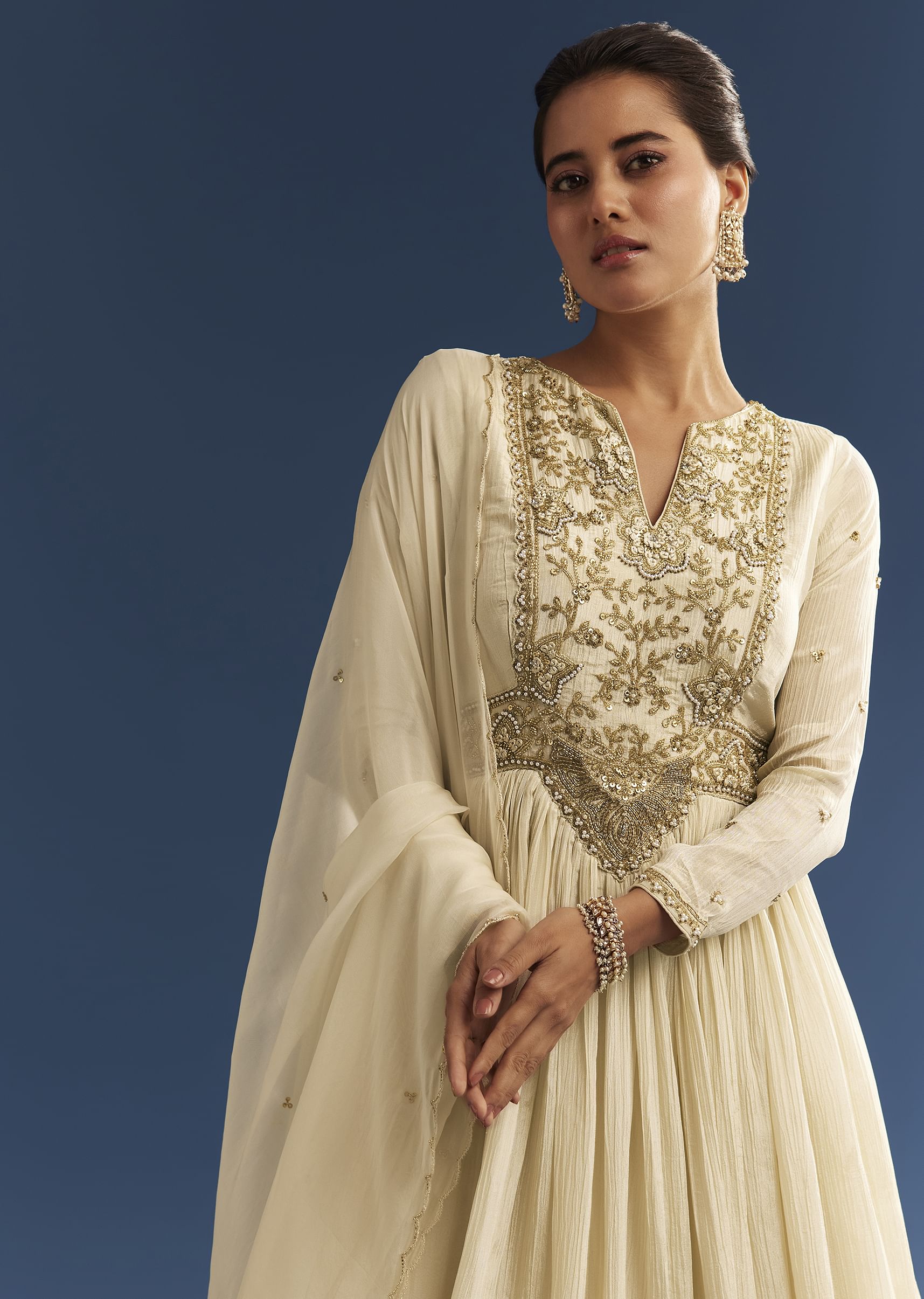 ivory-tissue-anarkali-set-with-tie-up-back-and-organza-dupatta-sg302112-1_a33d4ffe-c0ea-4280-bc84-05d5a9f6292f.jpg