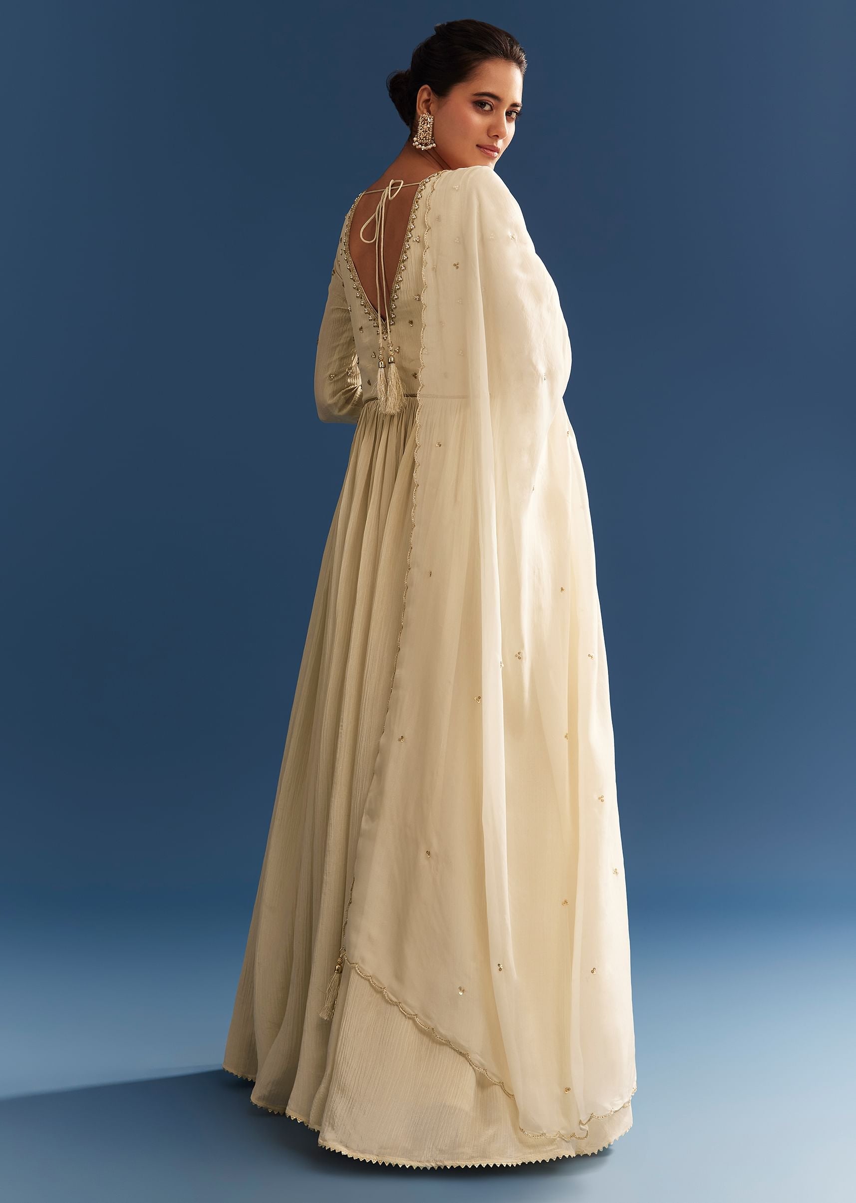 ivory-tissue-anarkali-set-with-tie-up-back-and-organza-dupatta-sg302112-5_aec6b5fd-37be-46b8-a709-8b4914bb12f6.jpg
