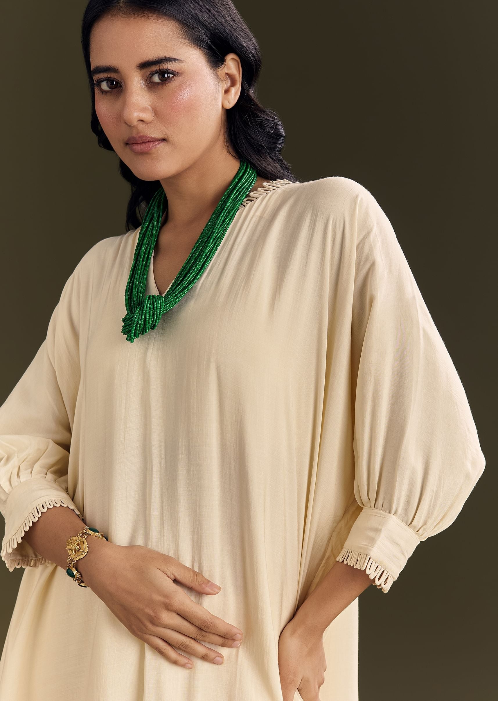 ivory-white-kurta-pant-set-with-green-beaded-neckpiece-sg312860-2_4e27ef1a-f86f-4ce7-97c2-db0abbb0d965.jpg