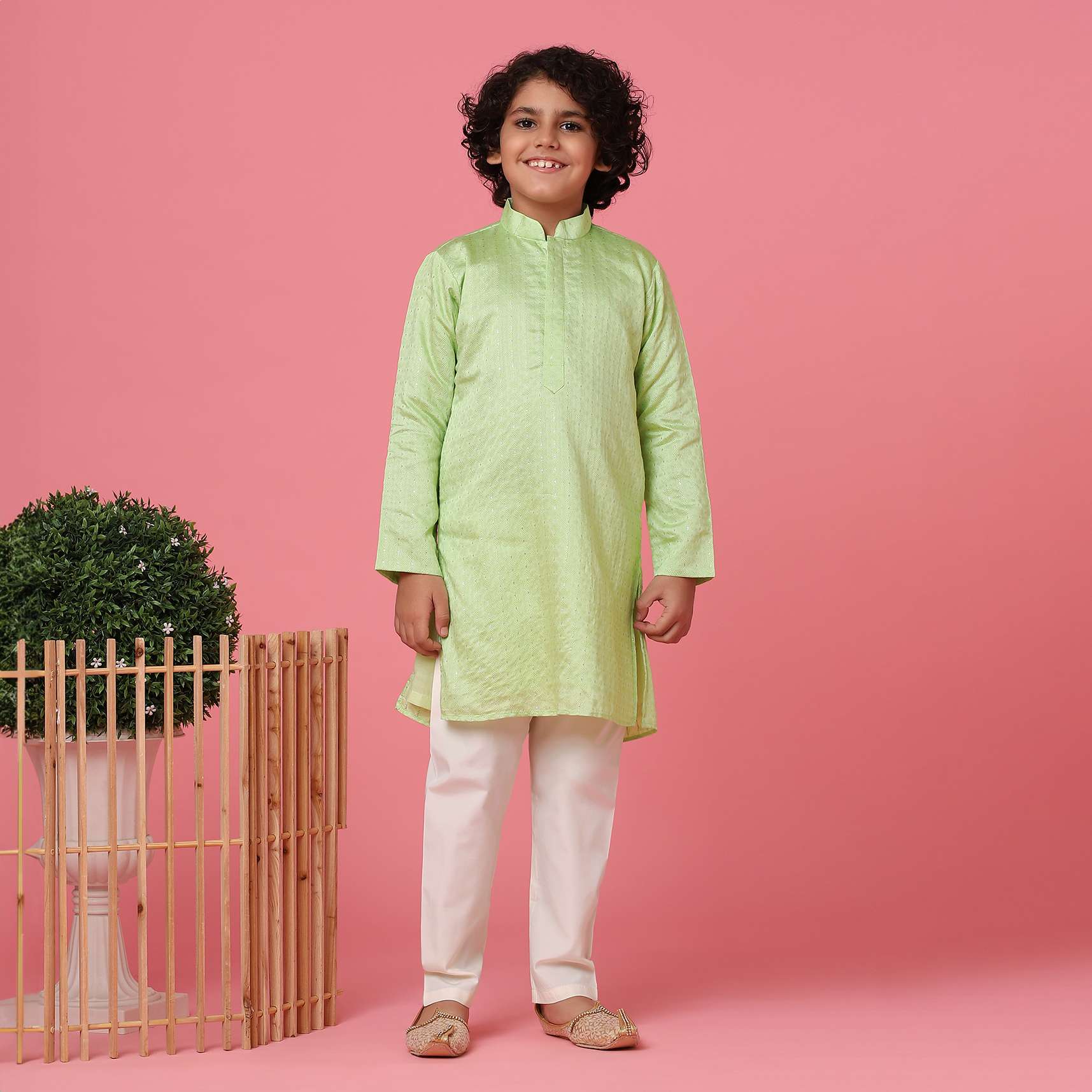 kalki_mint_green-sg152466_1_5c72bd2a-5544-46a1-b70a-6d42bd9f1379.jpg