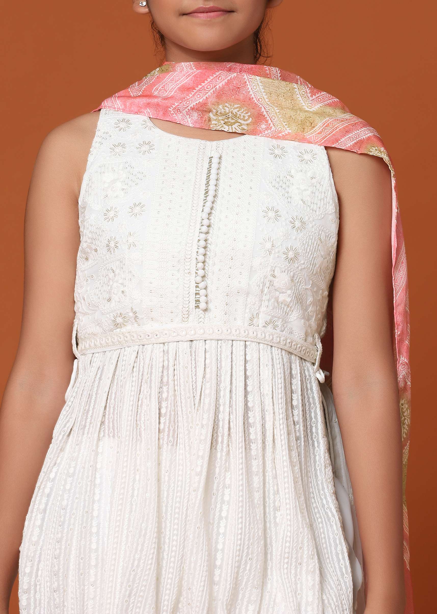 kalki_pearl_white_embroidered-sg157514_6_4048d705-bb55-41ec-a4e8-4cc19e51594f.jpg