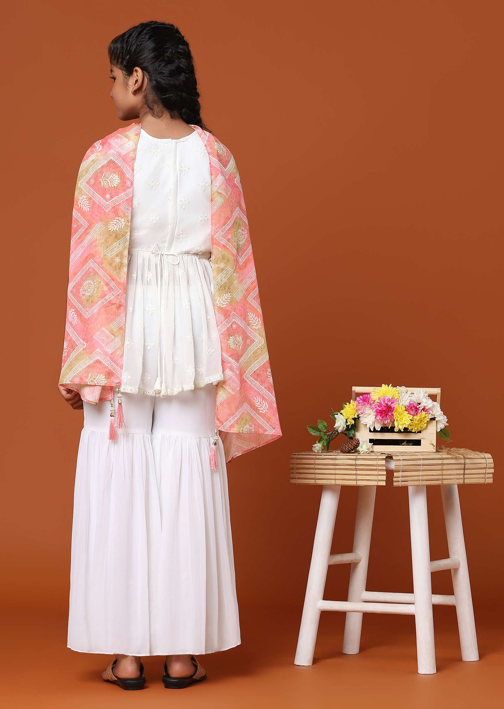 kalki_pearl_white_embroidered-sg157514_7_574a2326-35f0-4cb5-9f48-e9ac82684722.jpg