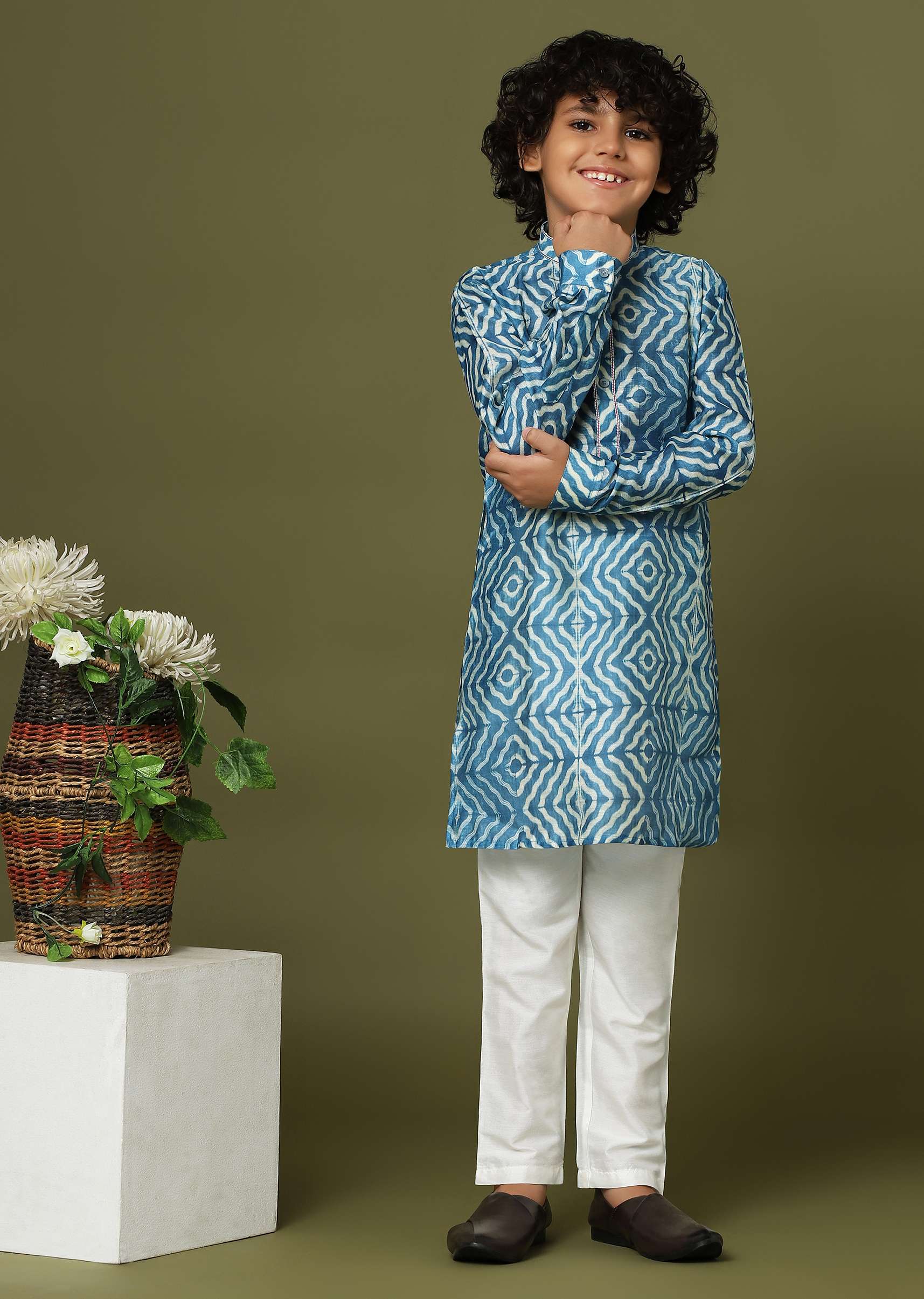 kalki_persian_blue-sg137814_6_8_a5cf59e7-296b-494e-b580-4480884fc2ef.jpg