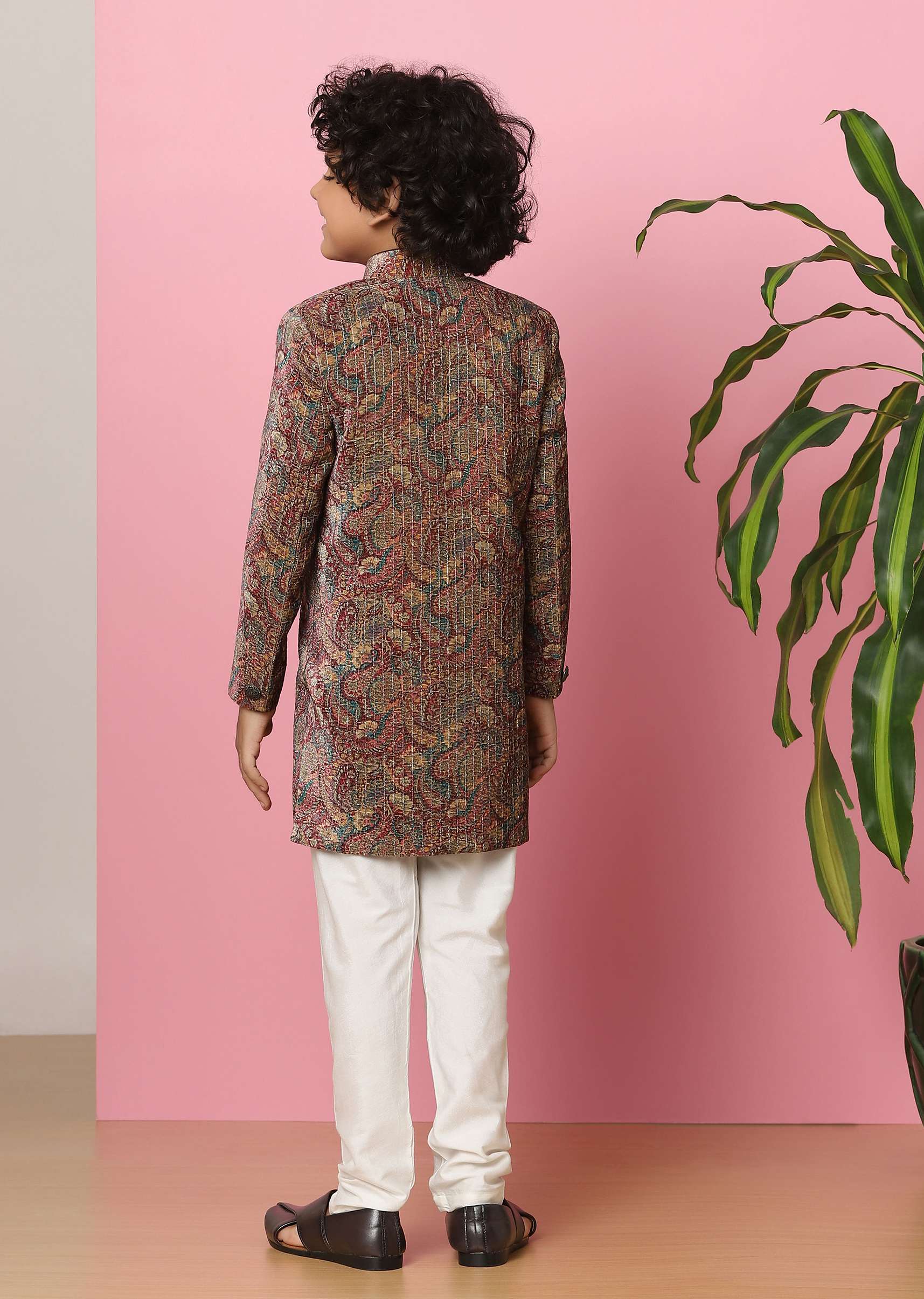 kalki_pink_boys_embroidered_sherwani_set-sg141958_1_3f6abf26-dad8-4937-872a-1451833b5832.jpg