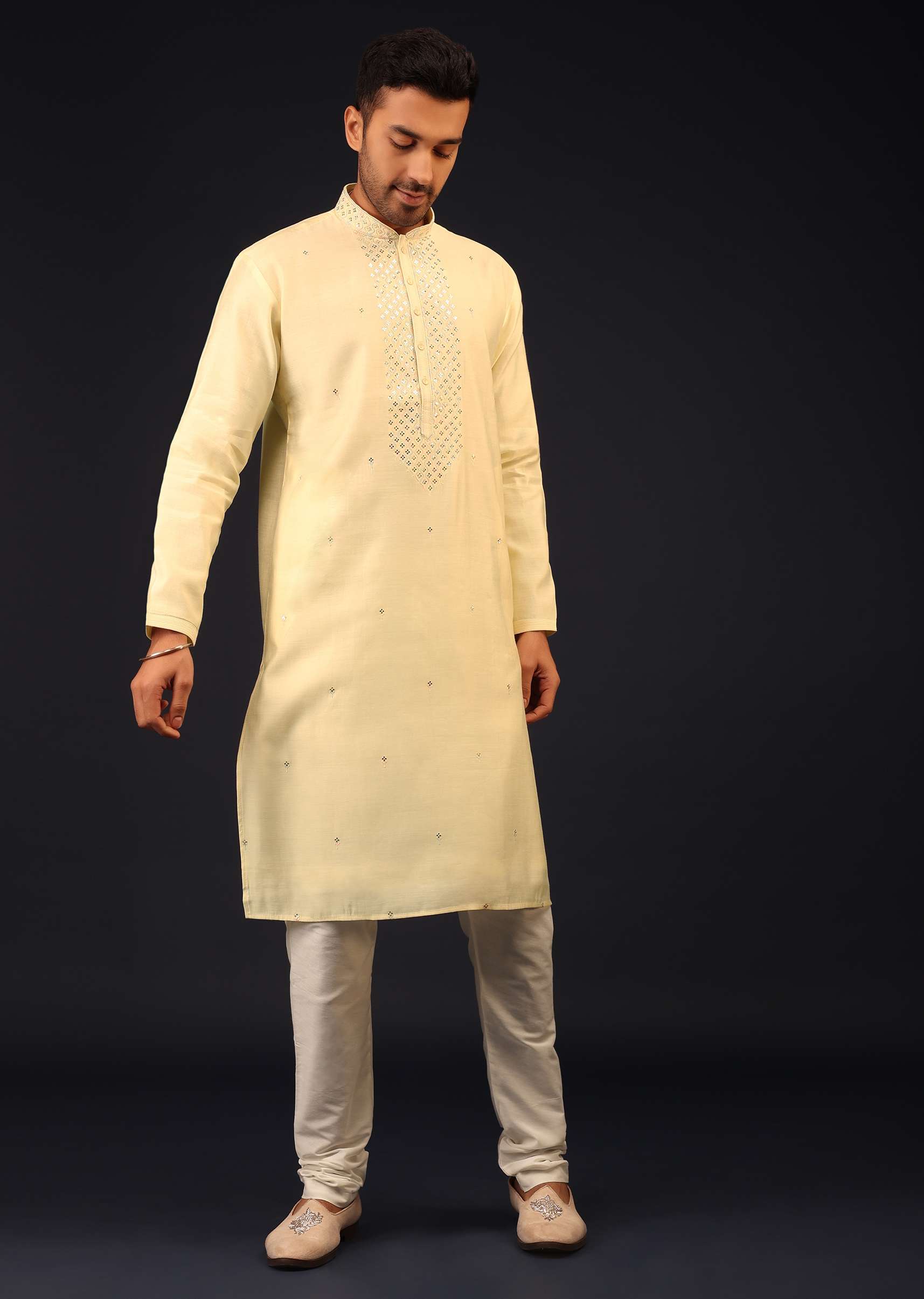 kalki_transparent_yellow_embroidered_kurta_set-sg122438_5_6a1b1527-55ad-48cf-add6-6733f93c2137.jpg