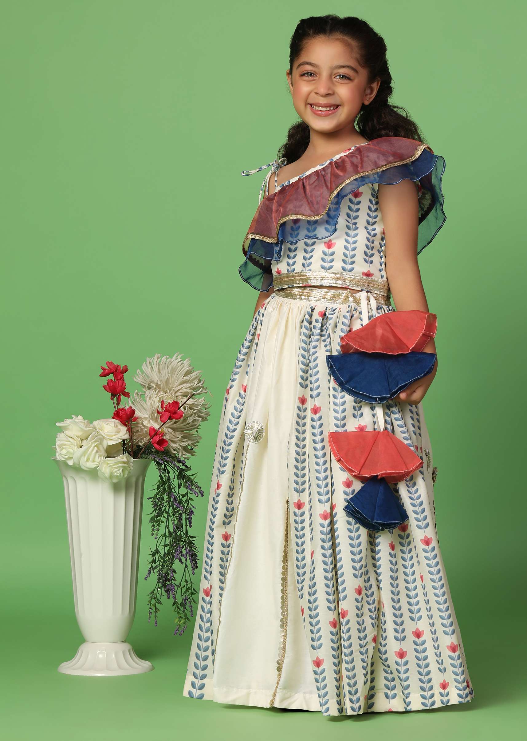 kalki_white_printed_top-sg162145_5_67a0eda1-7f60-4a4c-9c08-a900a5762060.jpg