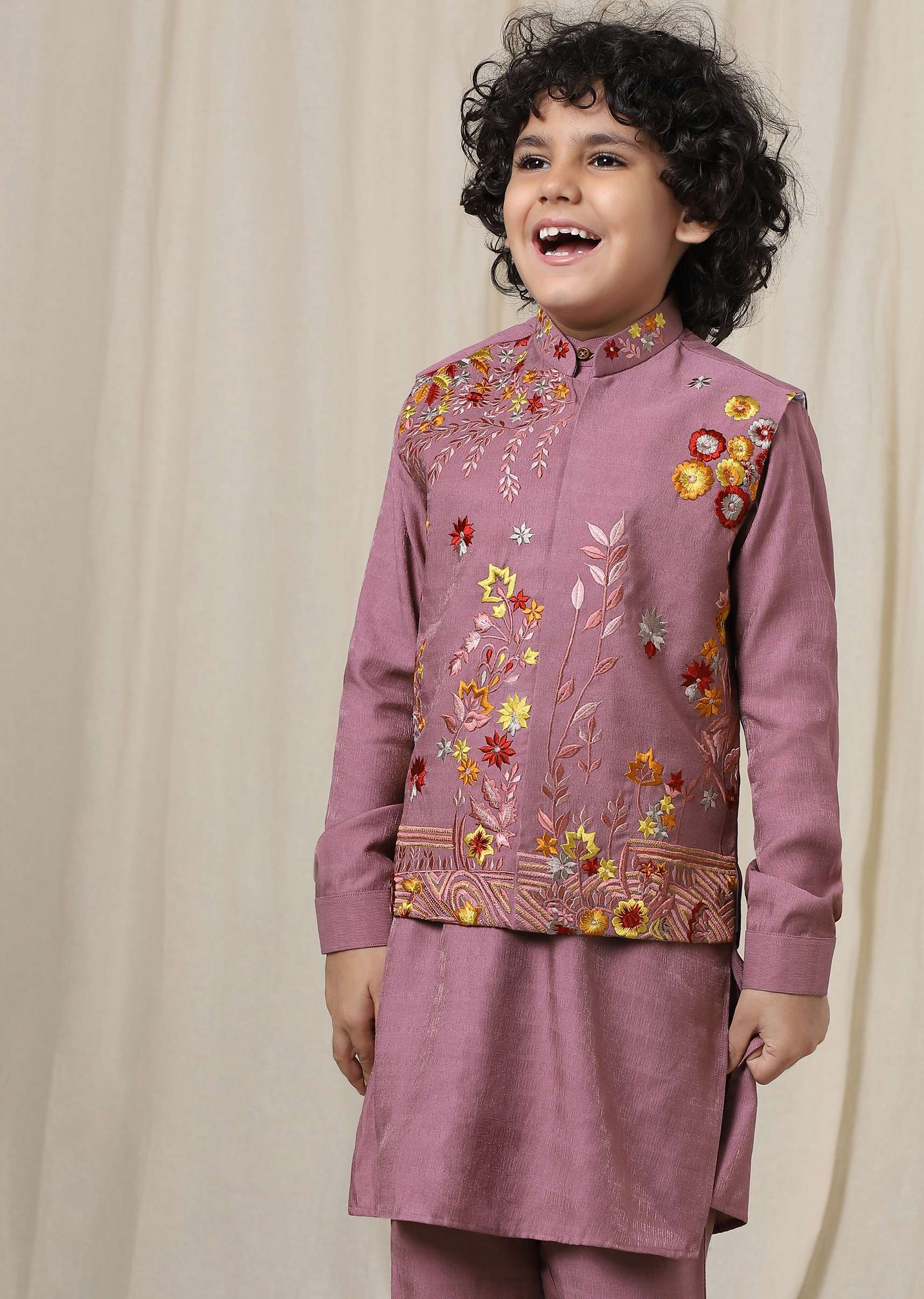 kalki_wistful_mauve_purple_embroidered-sg137671_5_3b785270-4580-4c27-8336-a4ee886a6f0e.jpg