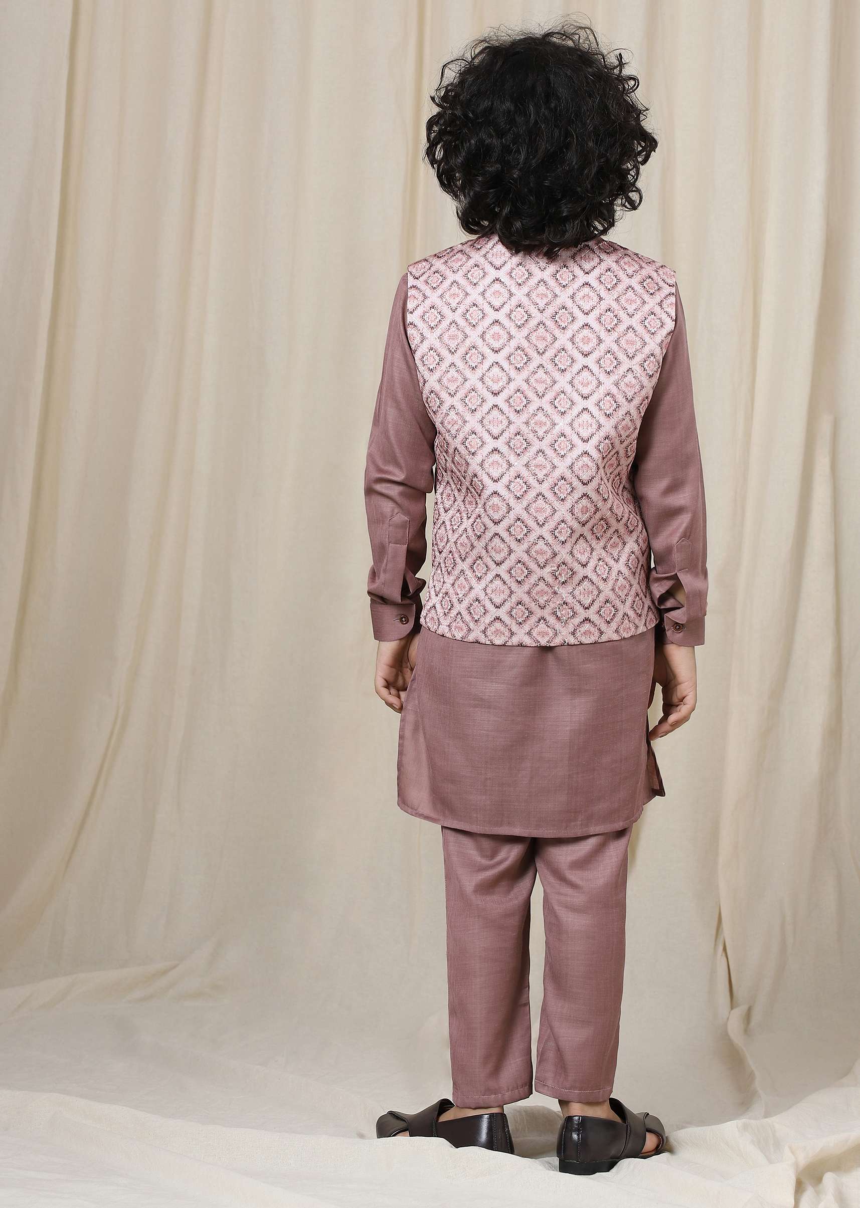 kalki_woodrose_purple_kurta_set-sg137839_4_e5fccc64-348a-45a4-aea8-b086df0fcdbd.jpg