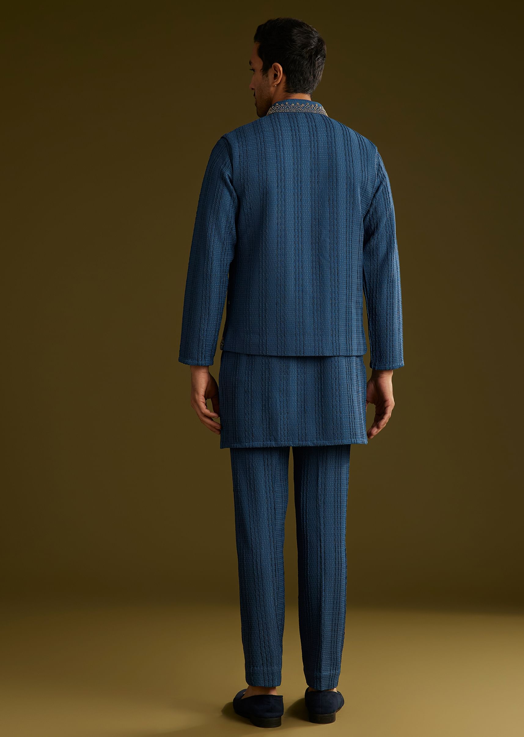knit-kurta-jacket-set-with-moti-work-in-navy-blue-sg310177-5_0bd431b7-aae4-46ce-b690-2c06dad707a5.jpg