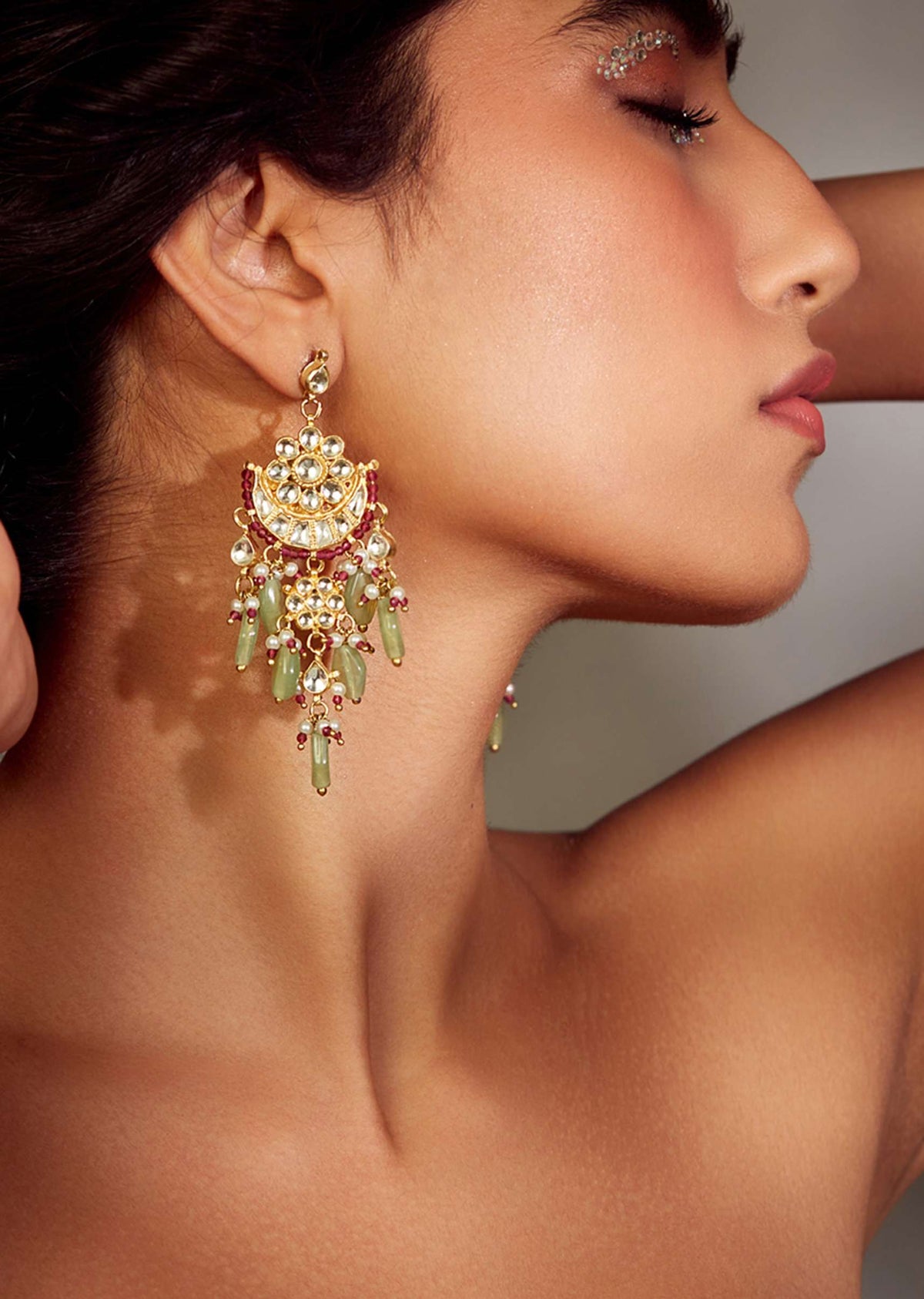 kundan_earrings_with_red_onyx_and_mint-sg155434_1_e5d3aab9-5112-4e18-87f5-8c89f705141a.jpg