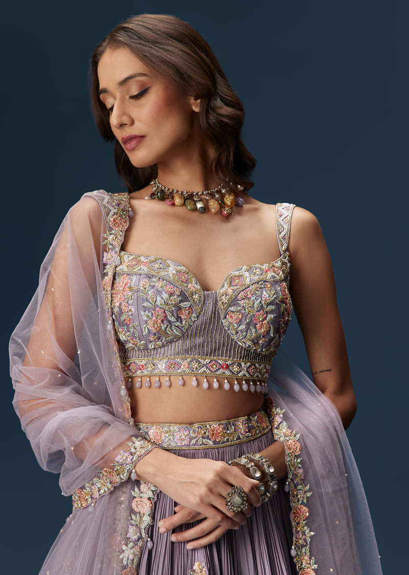 lavender-bridesmaid-lehenga-with-sweetheart-neckline-blouse-and-embroidered-dupatta-sg334649-3_b8f05a69-b35e-4d09-adf8-a852ffde6f97.jpg
