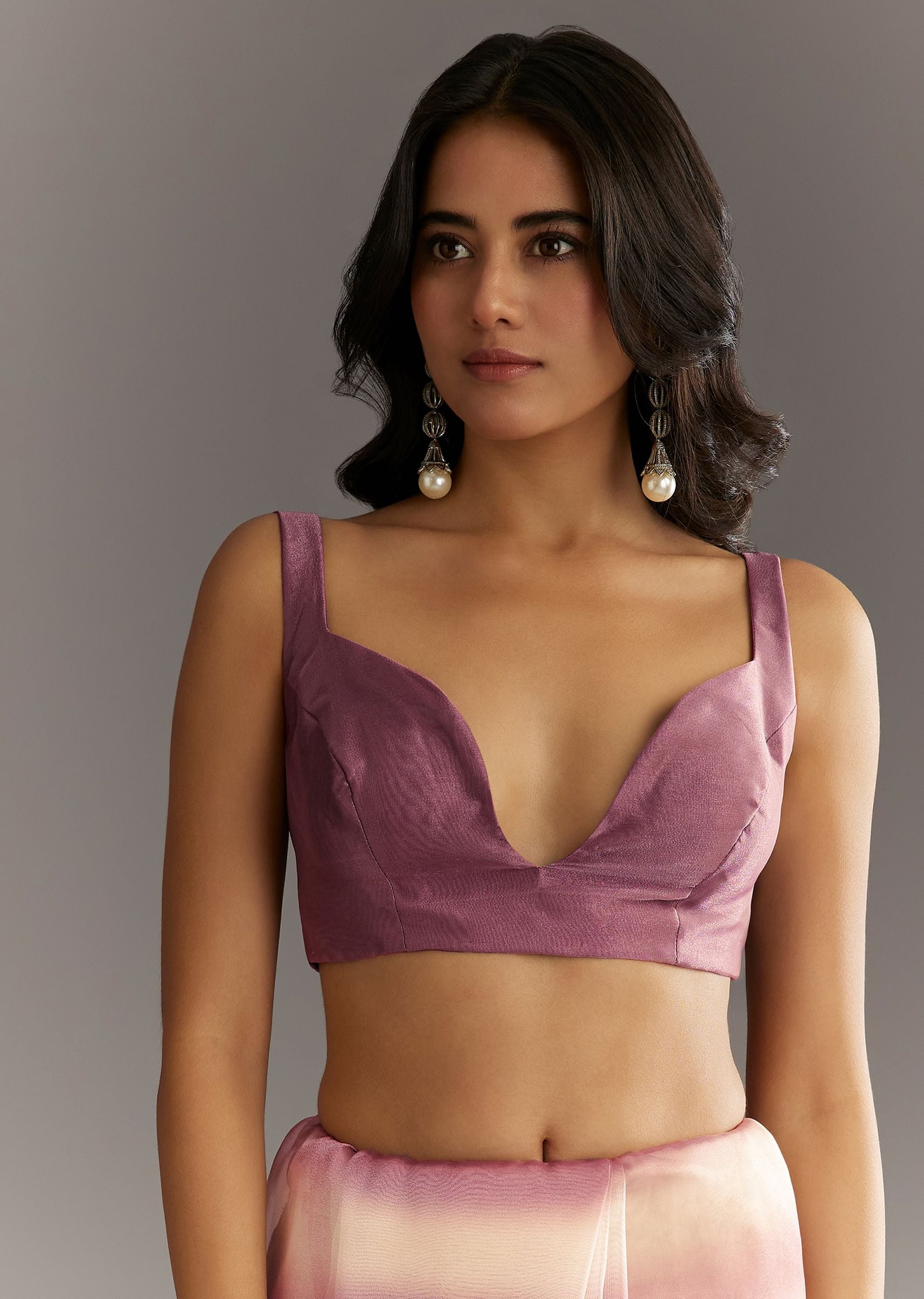 lavender-shibori-organza-saree-with-cutwork-scallop-embroide-sg292891-7_e6bf6570-c3a1-4694-8cda-52b6b0bc33bd.jpg