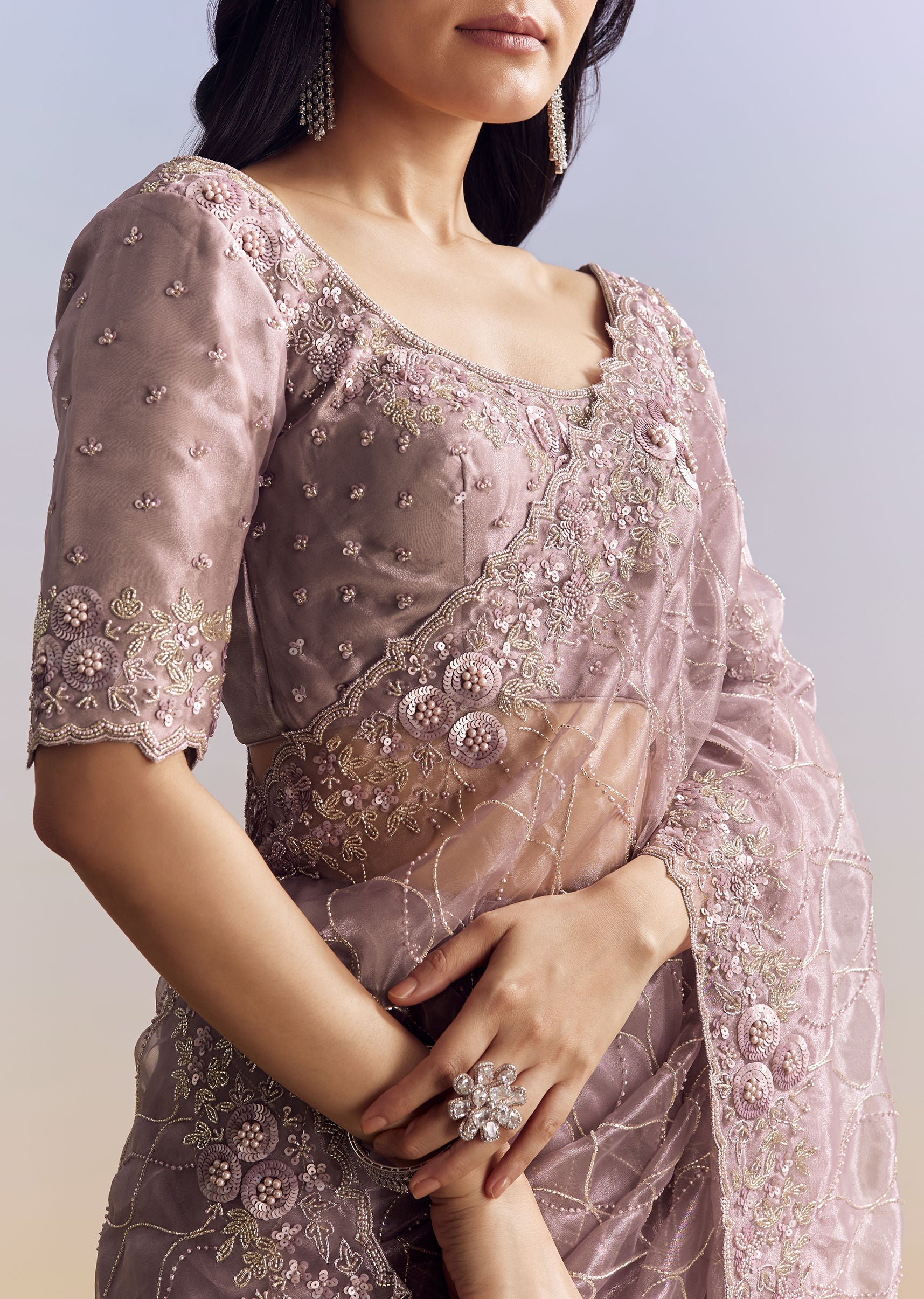 lavender-tissue-saree-with-floral-jaal-sg319939-3_20568bae-f2ba-4cc2-819c-527d5d9e2eaf.jpg