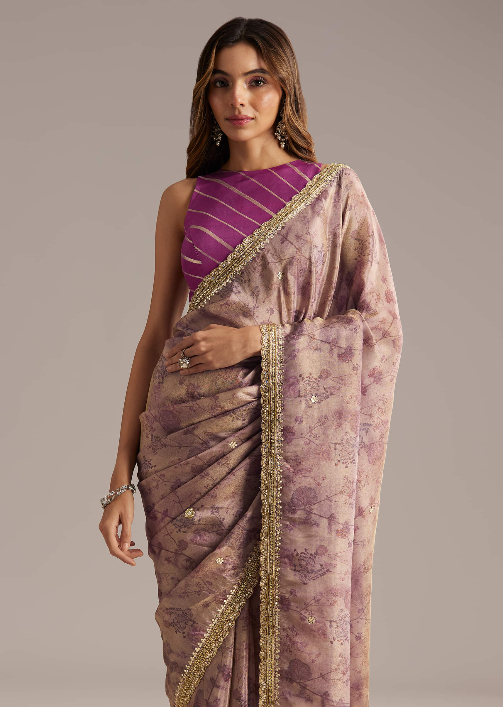 lavender-tissue-saree-with-mirror-and-cutdana-embroidery-sg327421-5.jpg