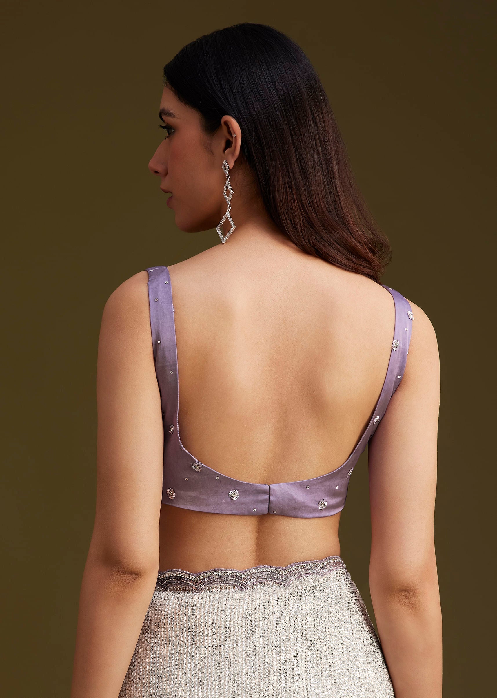 lavender_ombre_sequins_saree_with_scallop-sg261252_17_7ad6a806-1955-4414-8b4a-c846244961d3.jpg