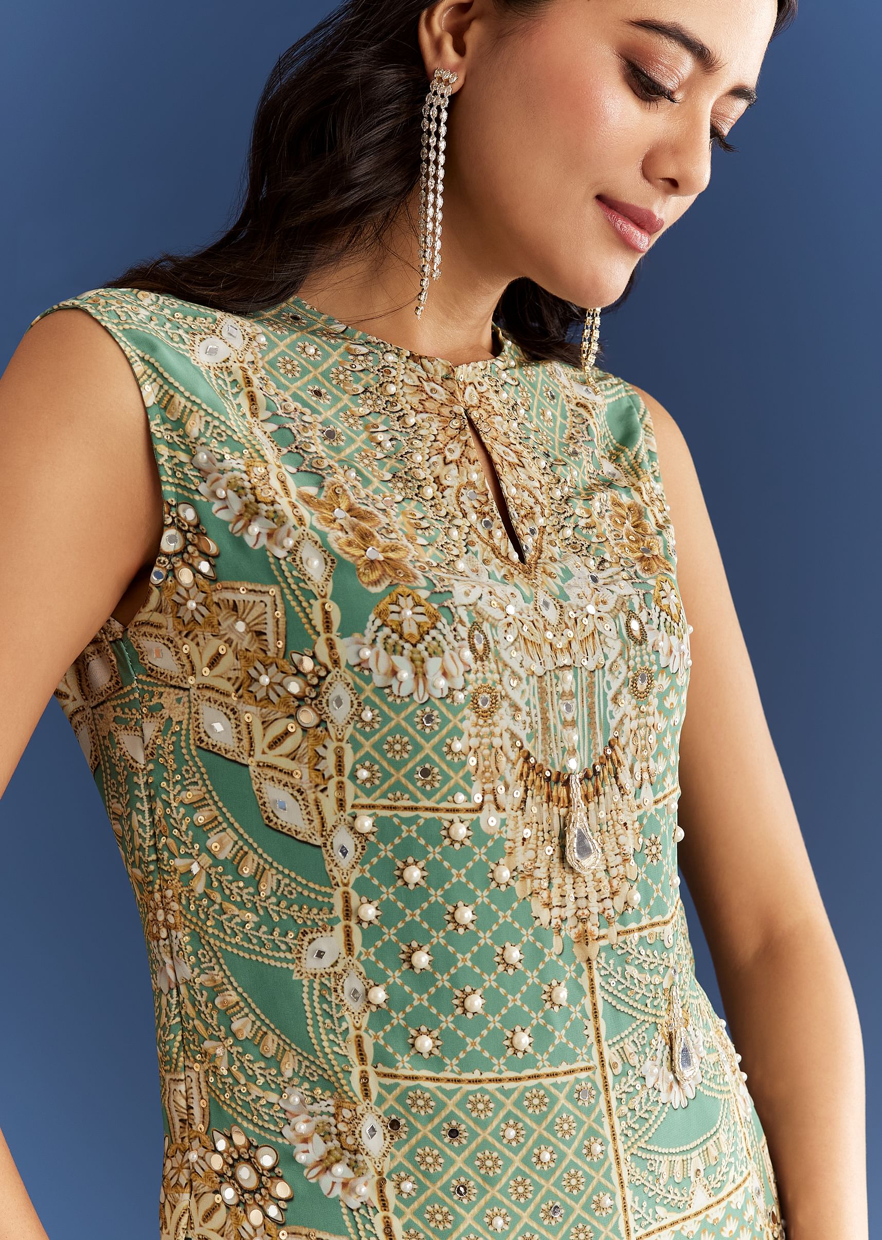light-aqua-green-crepe-printed-kurta-pant-with-shell-tassels-sg313006-4_6573d8e2-c134-41df-b53d-2e4c6f926a21.jpg
