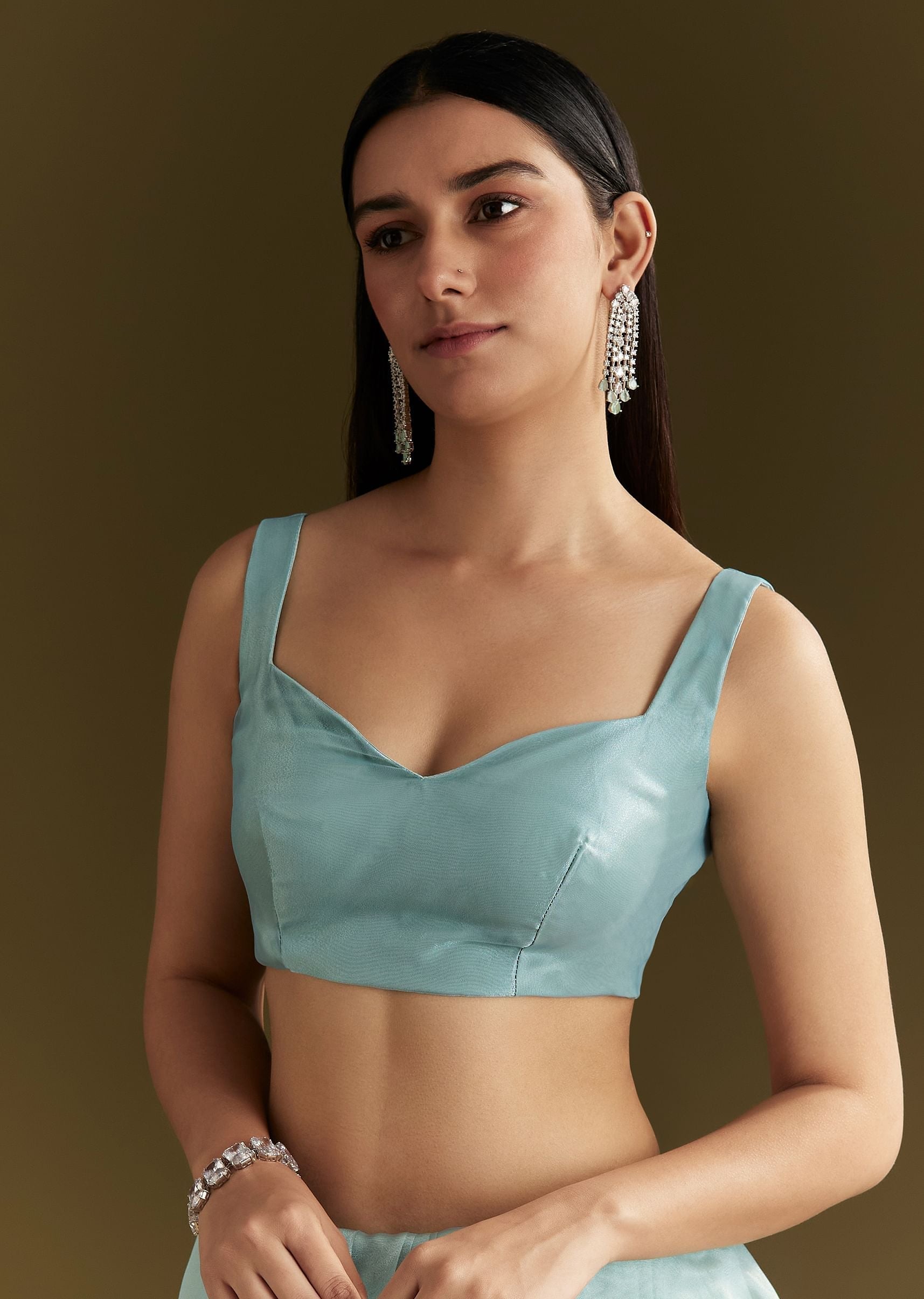 light-blue-glossy-organza-saree-with-scallop-border-sg294658-7_38e9b49f-8703-477b-9ff4-22e5f4086c34.jpg