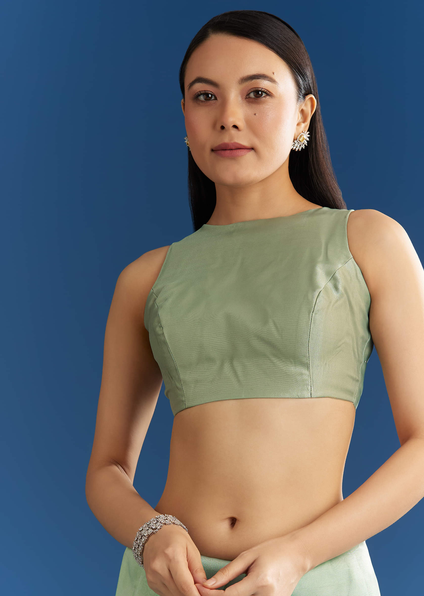 light-green-organza-tissue-saree-with-beaded-scallop-edge-sg284818-7_7f9b7baa-888a-4f5c-bd12-f4088ddff922.jpg