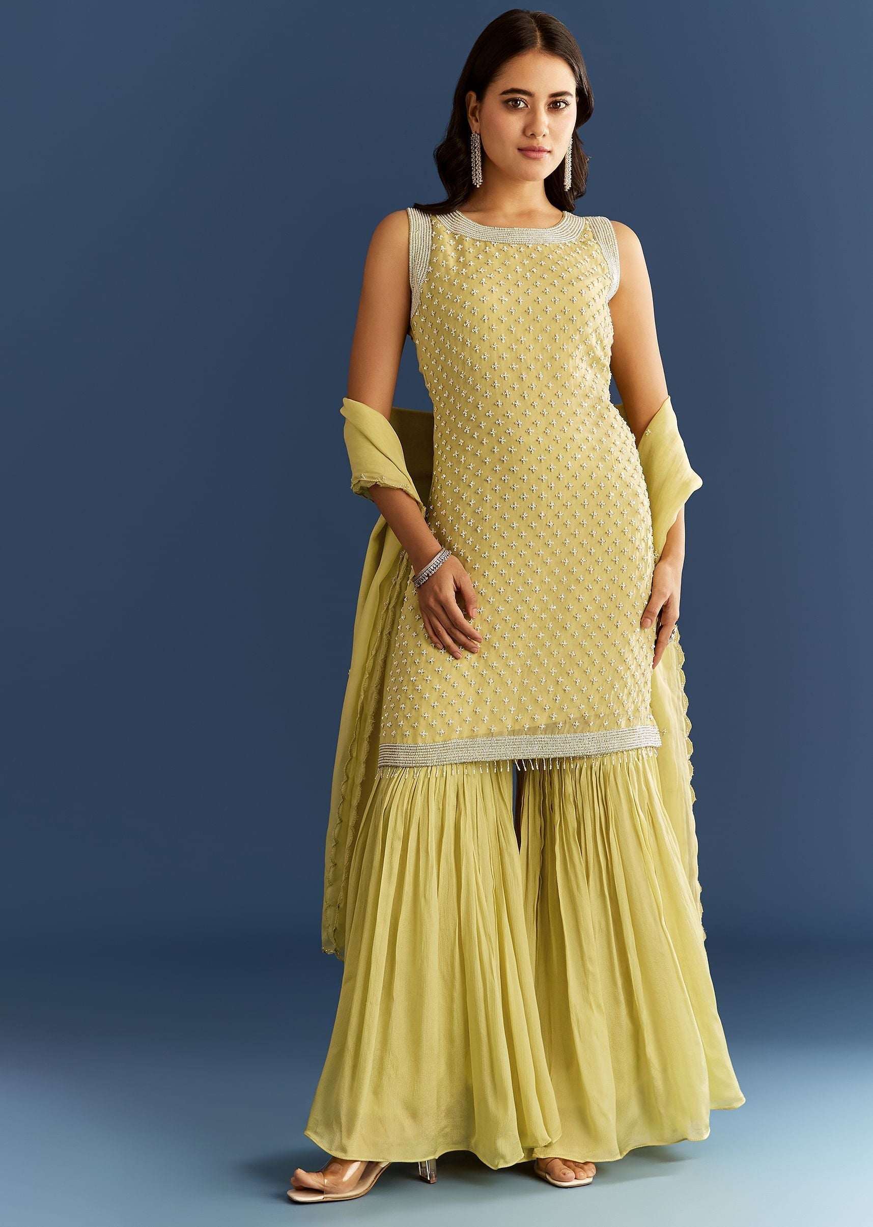 light-lime-green-organza-kurta-set-with-embroidered-scallop-hem-dupatta-sg312346-4_4150e7a3-8578-4a8d-bb39-7066ccf8d888.jpg