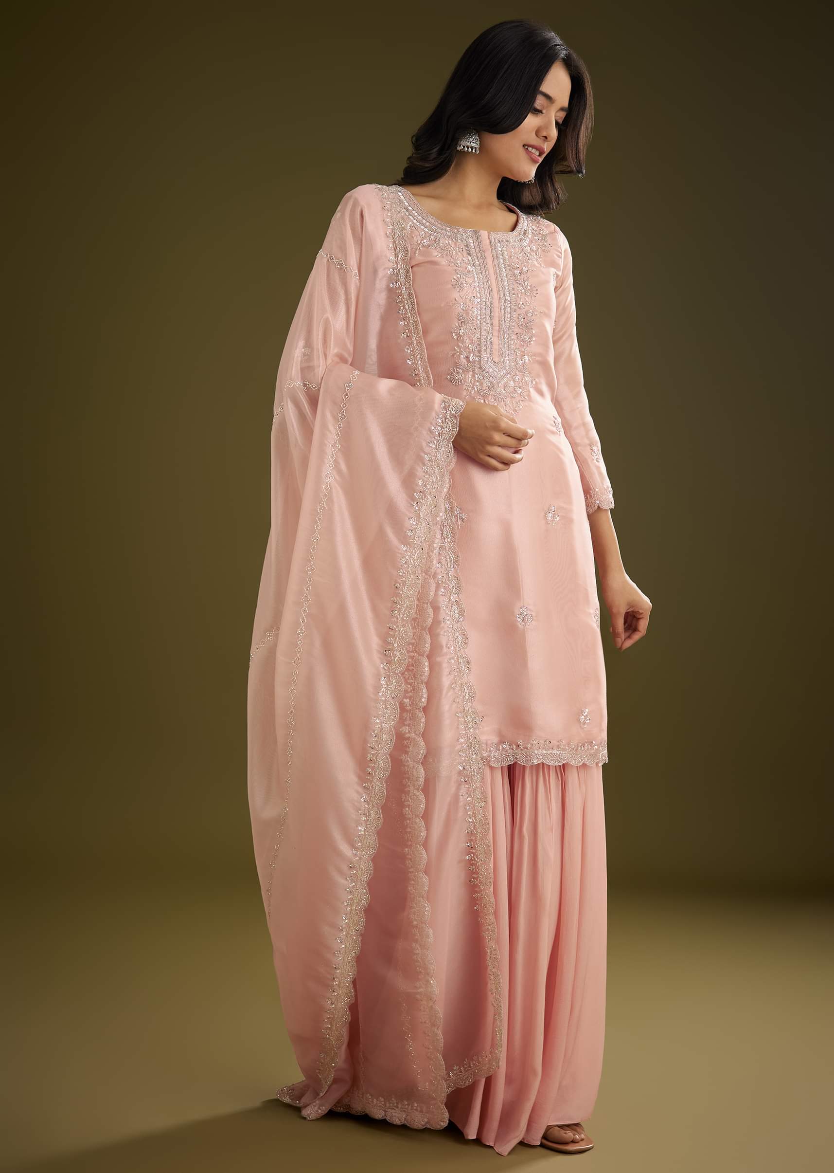 light-peach-tissue-cut-dana-beads-kurta-set-with-embroidered-dupatta-sg225834-2_89d32718-dad0-4851-9721-91a49967196c.jpg
