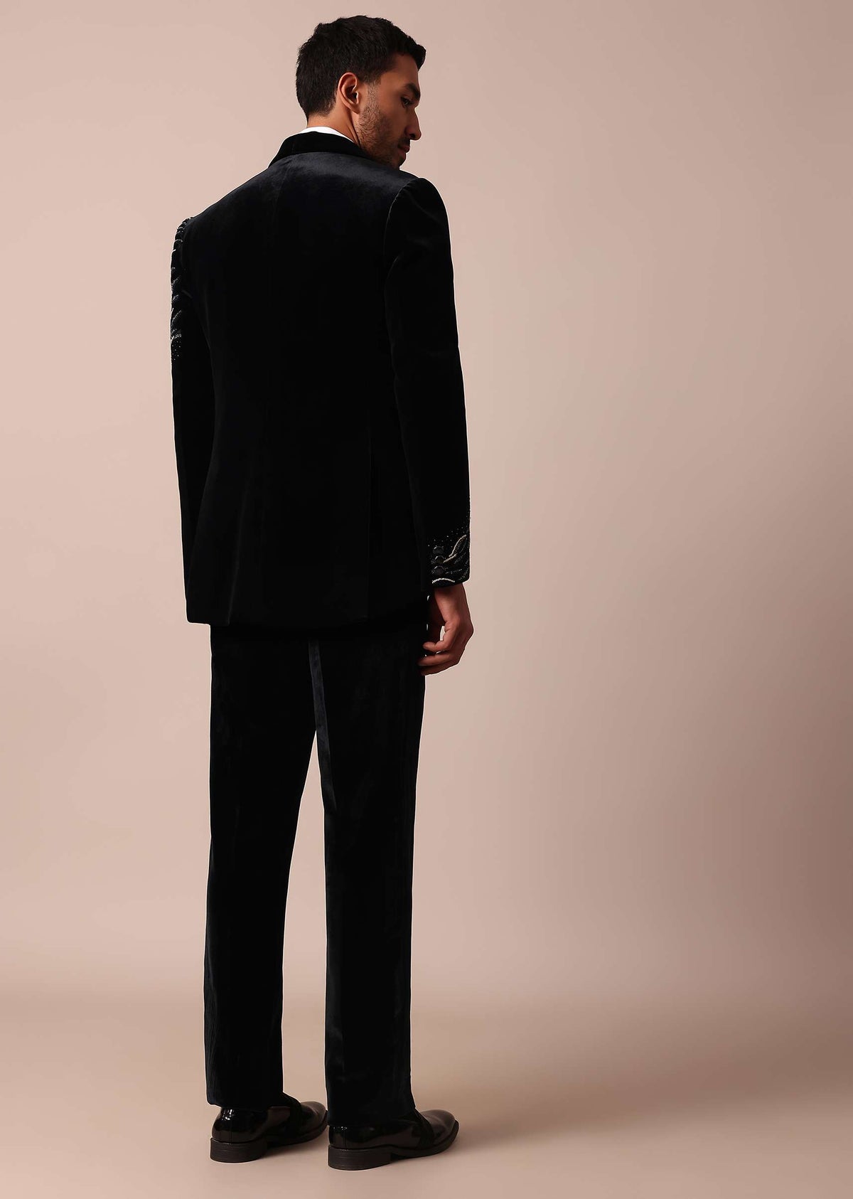 luxe_black_tuxedo_for_men-sg203649_2_435dd69e-366e-4a75-9ae4-5cd58425cc25.jpg