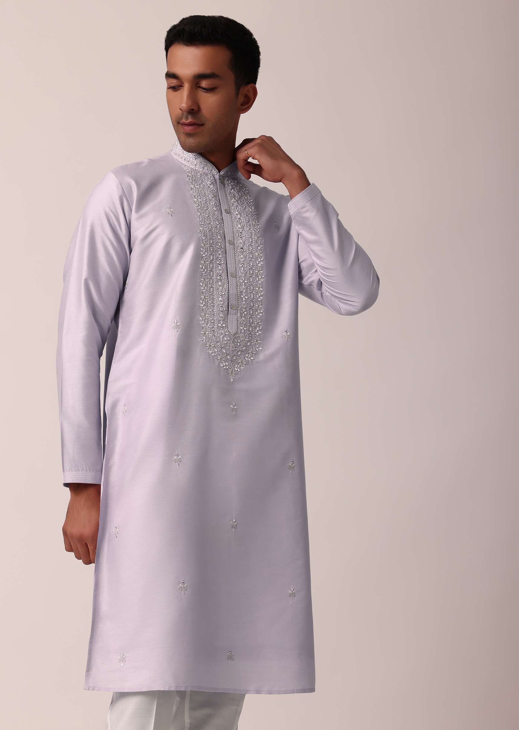 majestic_festival_silk_kurta_set_with_thread_and_mirror_work-sg217528_4_df6a38b4-4f67-4bef-925b-0d0f18daee35.jpg