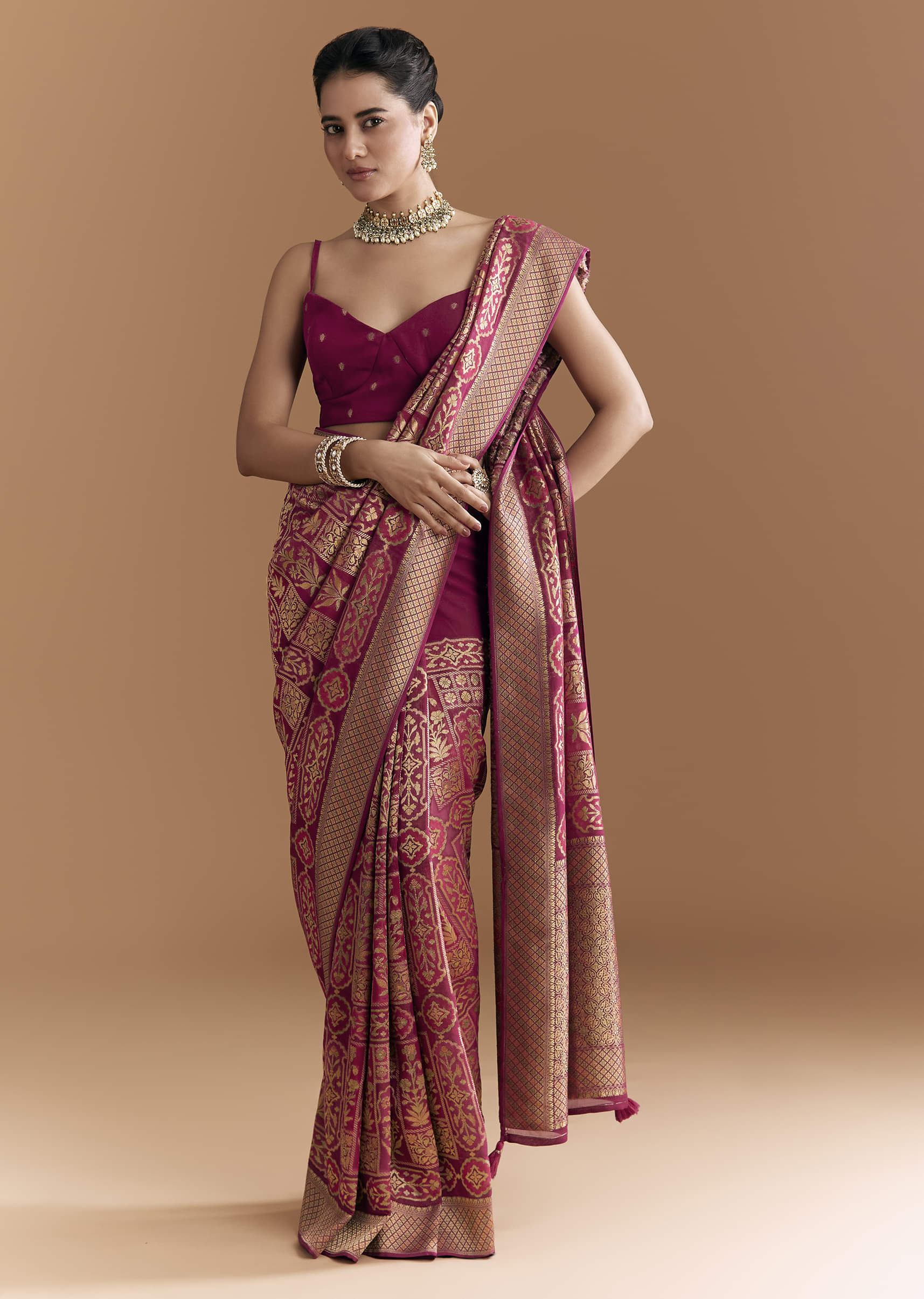 maroon-khadhi-georgette-saree-with-floral-and-geometric-zari-work-sg355129-3.jpg