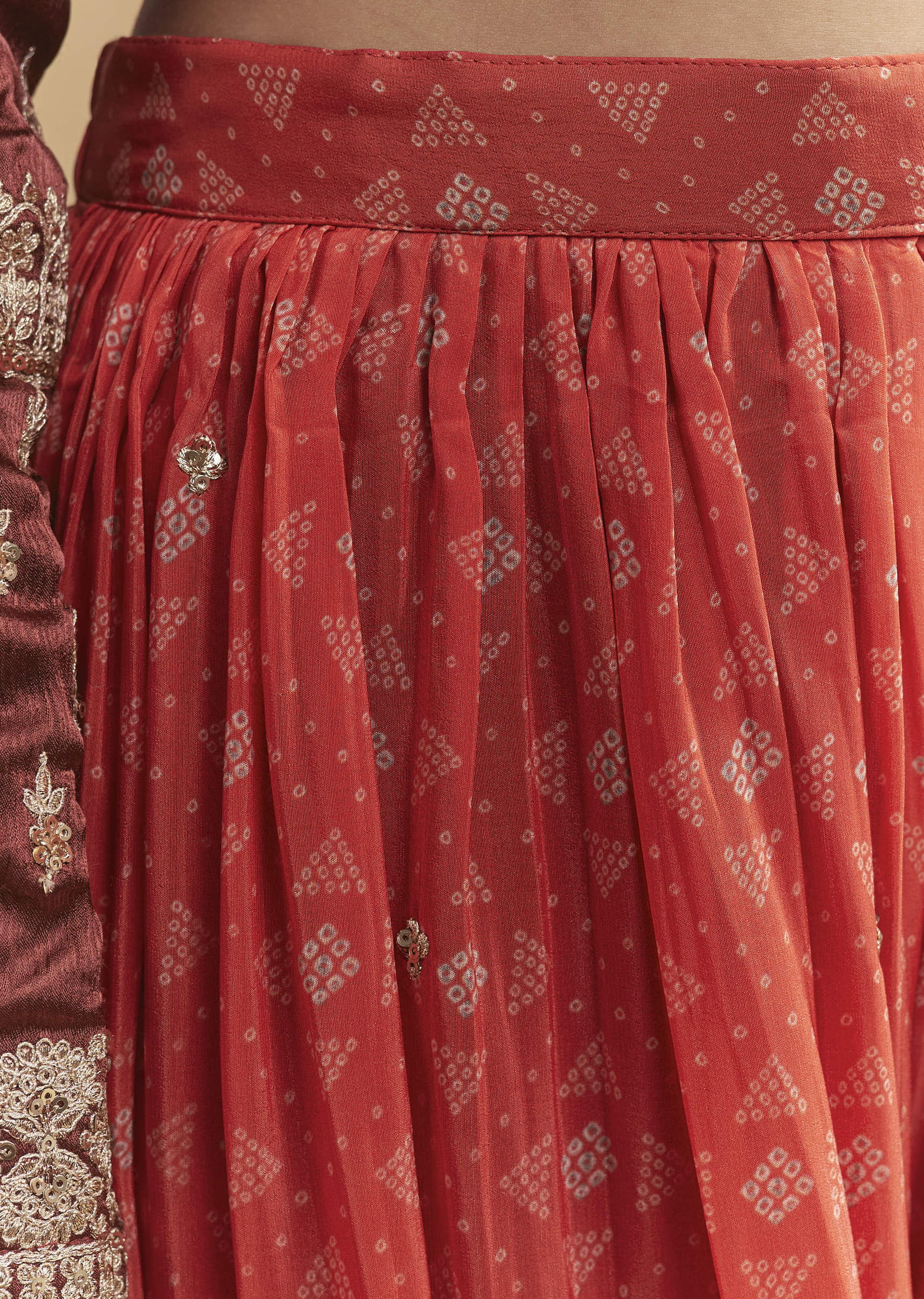 maroon-satin-palazzo-suit-with-heavy-zari-work-sg338439-6.jpg