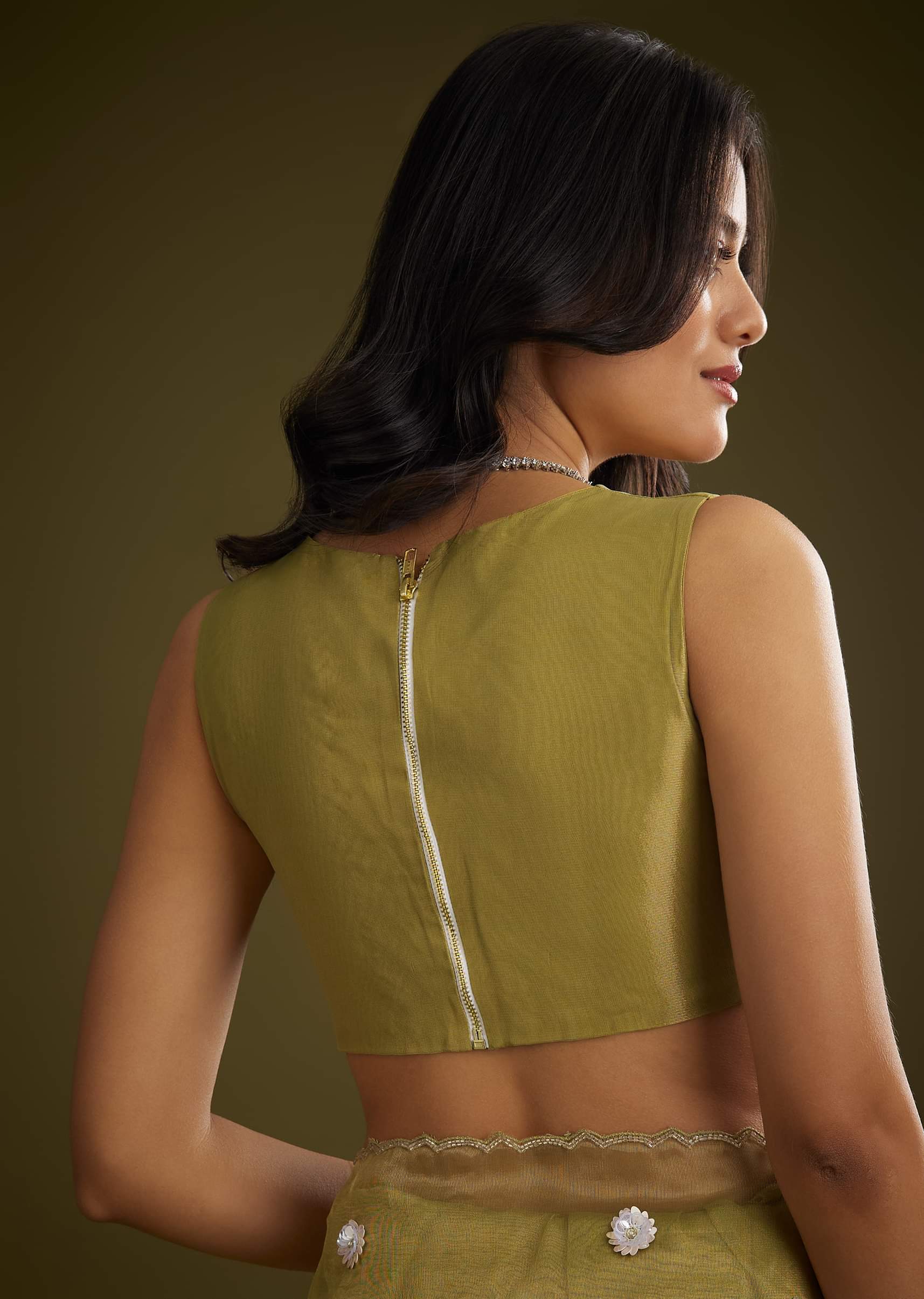 mehandi-green-tissue-saree-with-sequin-floral-embroidery-sg294586-8_010ea8ae-0a54-4fe0-a537-25813d1ee793.jpg