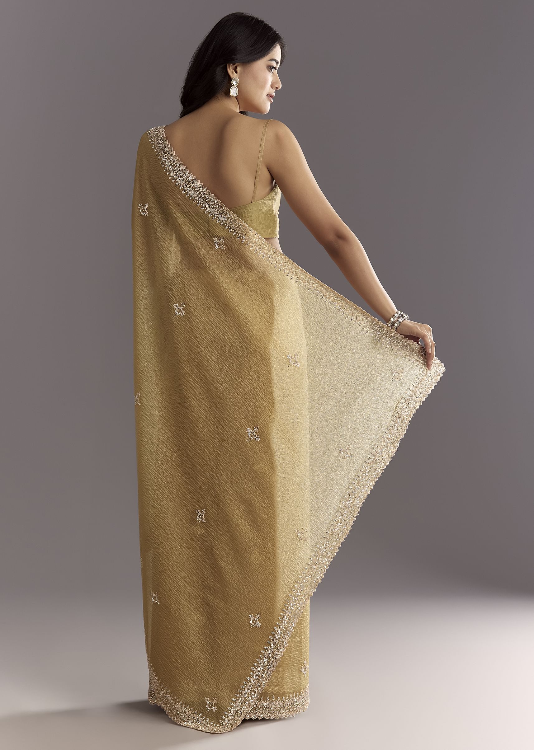 mehendi-green-crushed-tissue-saree-with-cutwork-embroidered-border-sg292884-4_2552c272-ad4e-4150-806e-2b2ffb46413c.jpg