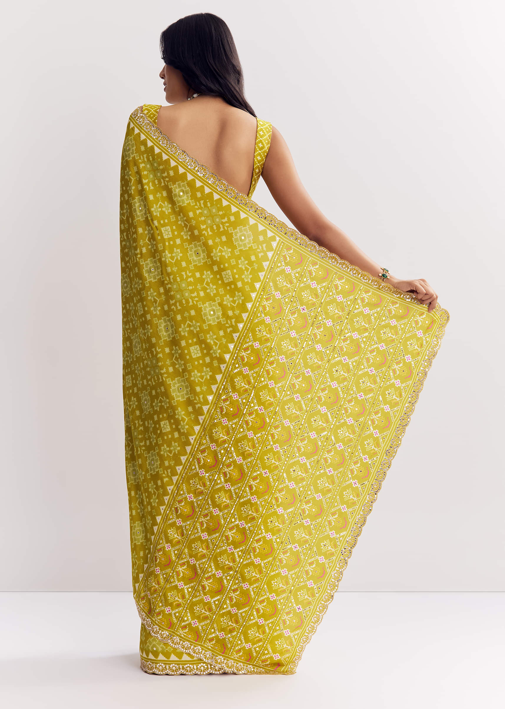 mehendi-green-muslin-ajrakh-printed-saree-with-gota-and-mirror-work-sg316260-4_4c492967-323c-4b6f-83ba-bfe4a25f685f.jpg
