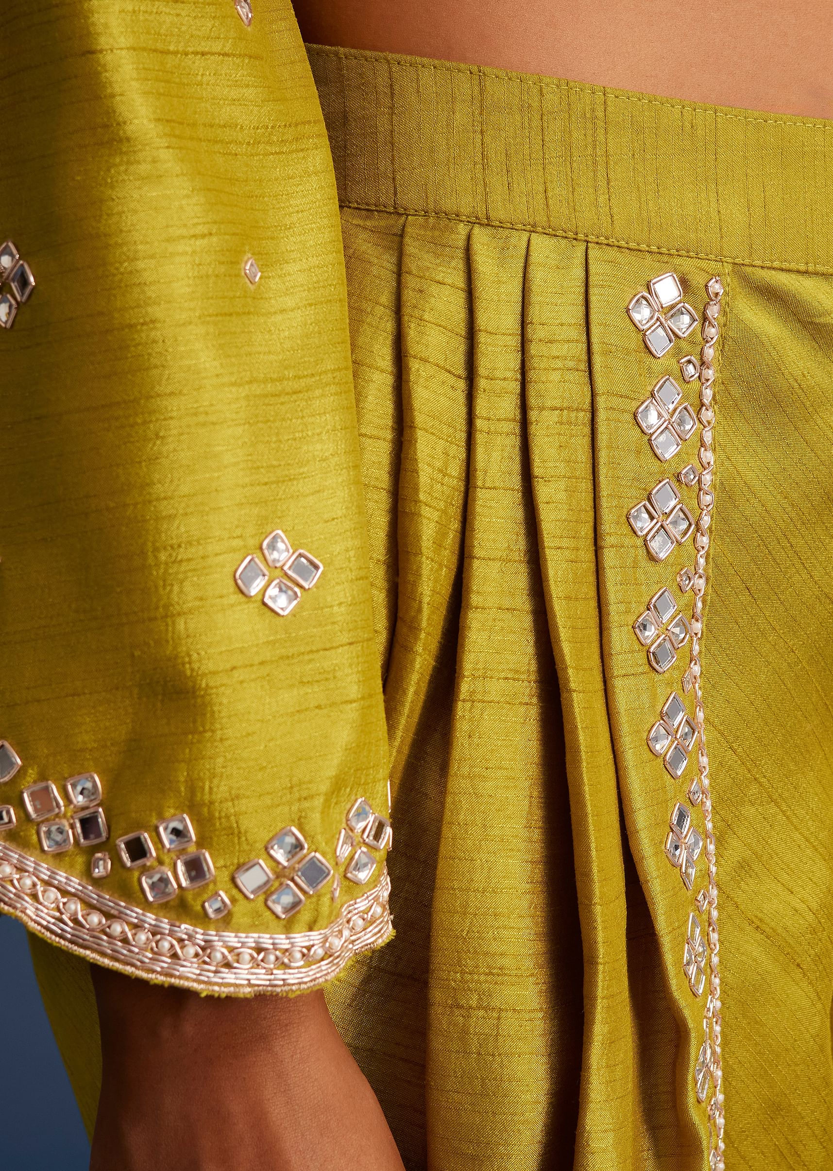 mehendi-green-silk-embroidered-kurta-dhoti-set-sg295241-6_1f46ca4c-f330-4c07-bfad-59ff5a5636a2.jpg