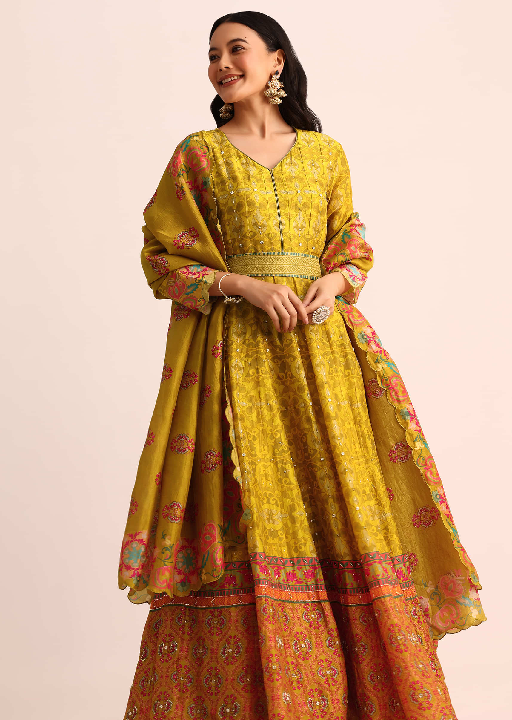 mehendi_green_embroidered_chanderi_anarkali_suit_with_dupatt-sg234447_5.jpg