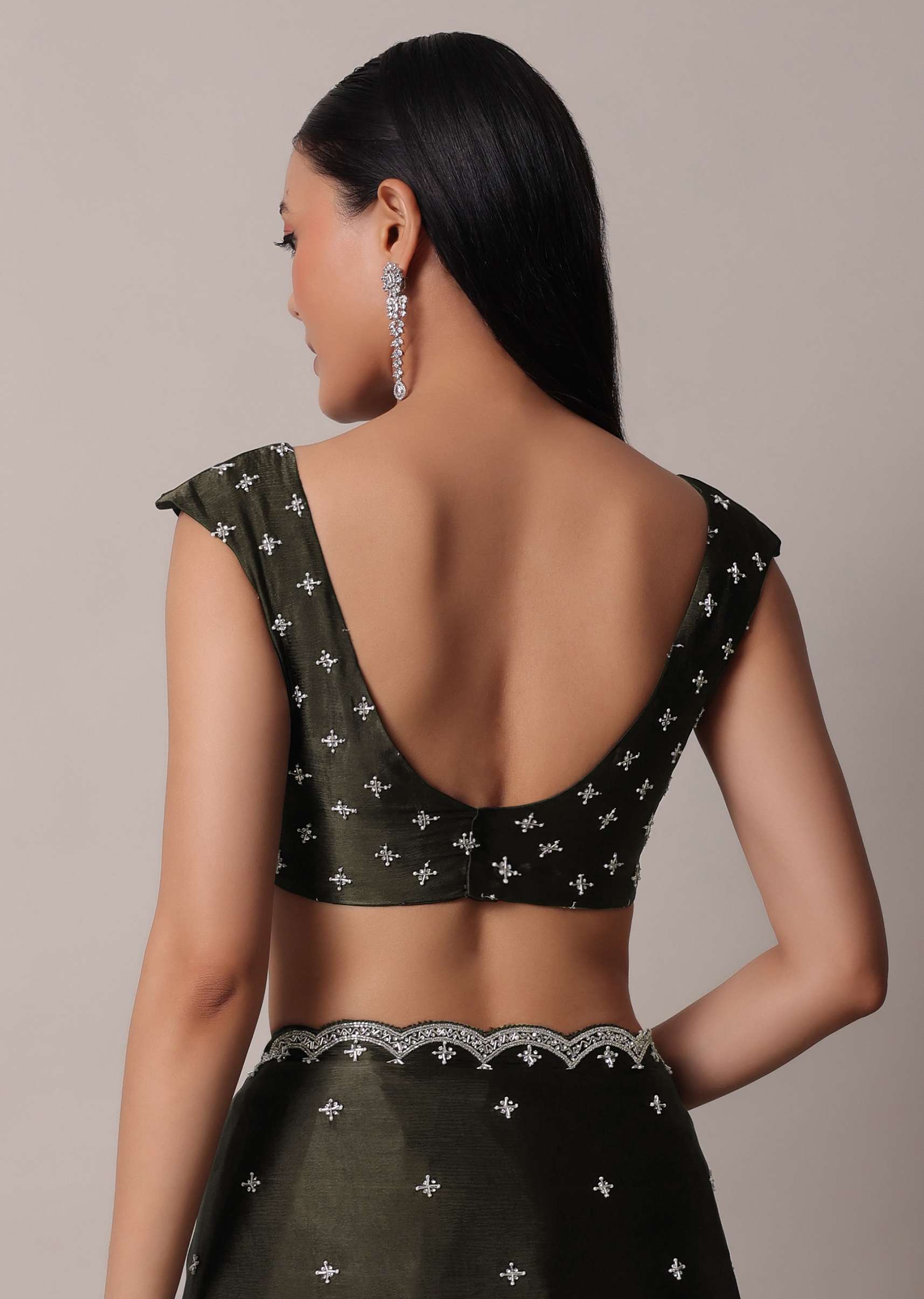mehendi_green_saree_in_satin_chinon_with_scallop_stone_work_border_and-sg186186_21_7f1aa5ac-67f3-4945-877e-dd3a51972696.jpg