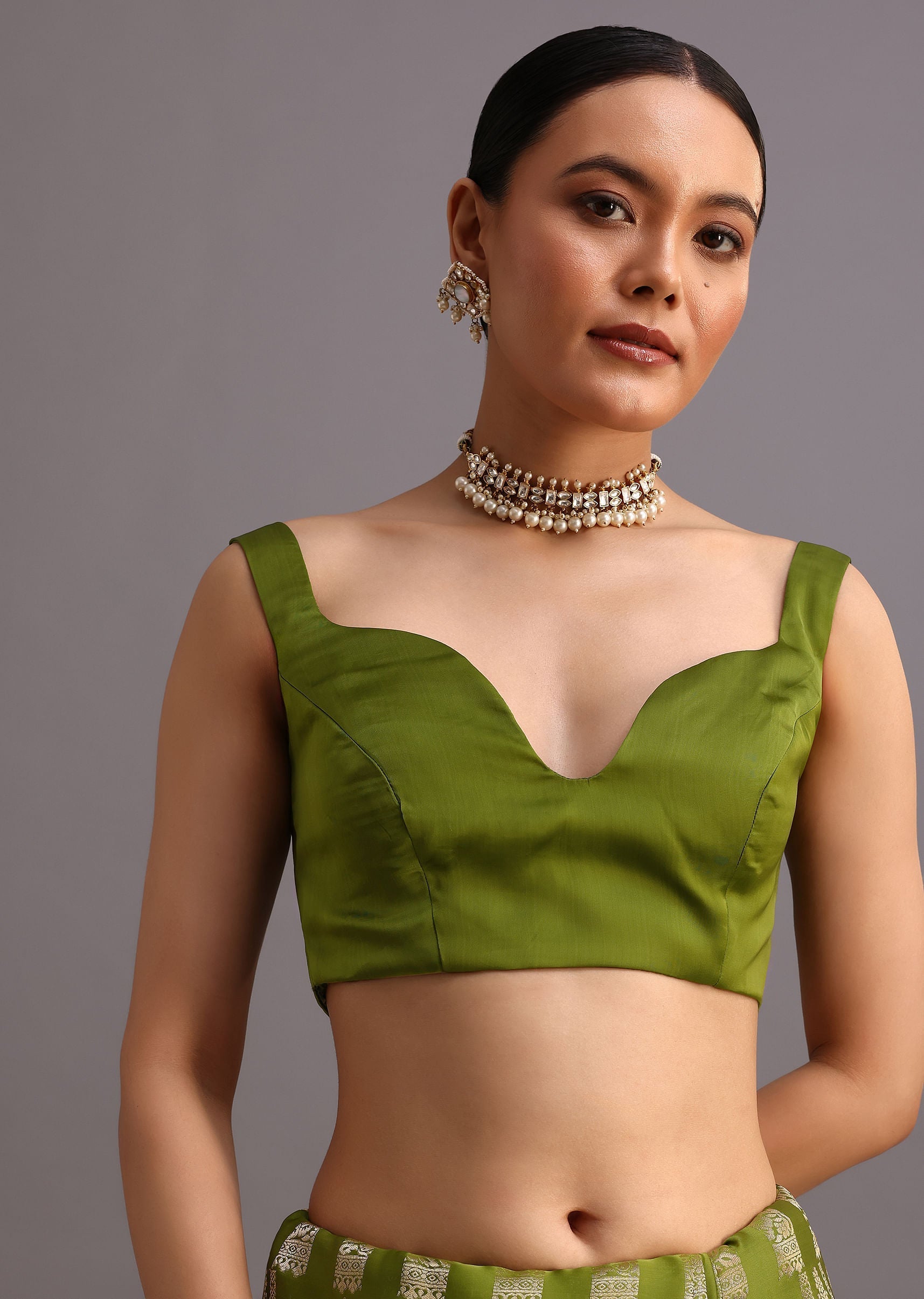 mehendi_green_zari_woven_satin_silk_saree_and-sg264704_6_a6dd1c61-defb-4c1e-a8f7-cacd17bac553.jpg