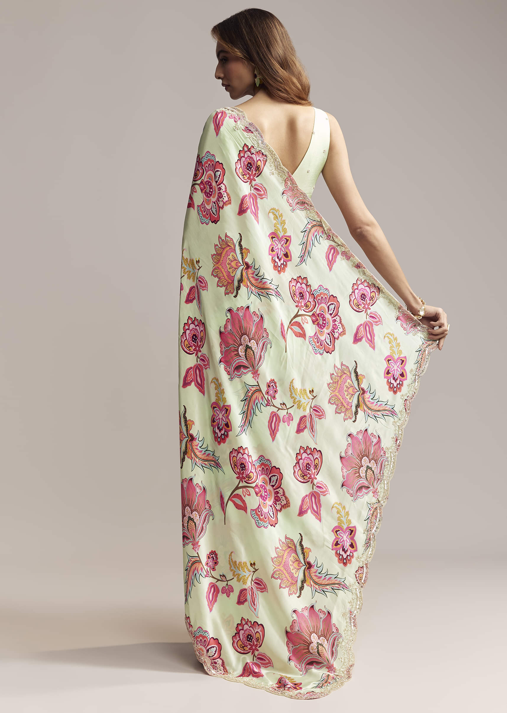 mint-green-crepe-saree-with-embroidered-scallop-border-sg328003-6.jpg