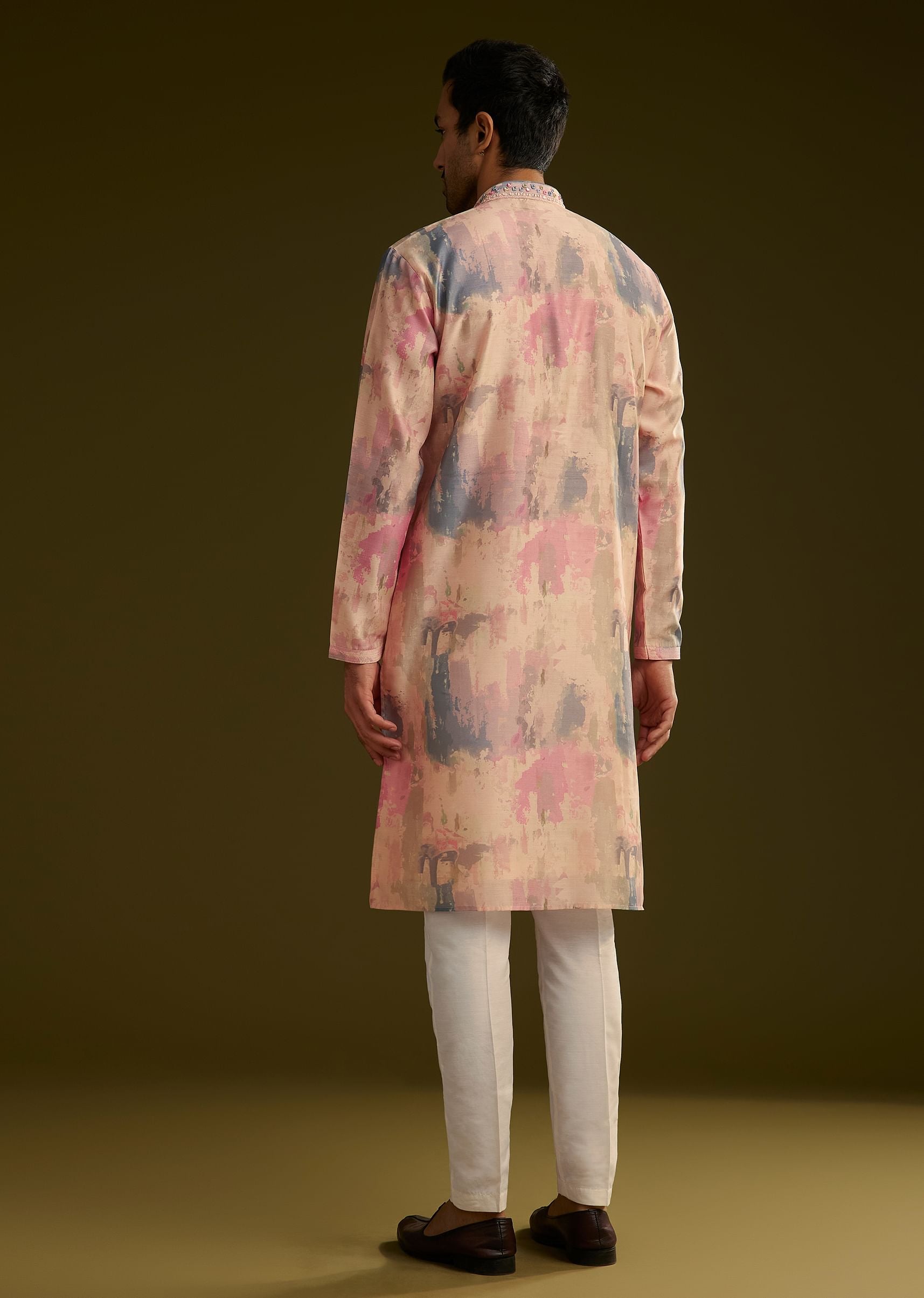 multi-colored-abstract-printed-silk-kurta-set-sg309137-5_8b97f456-7c04-4952-b2c2-703be562398e.jpg