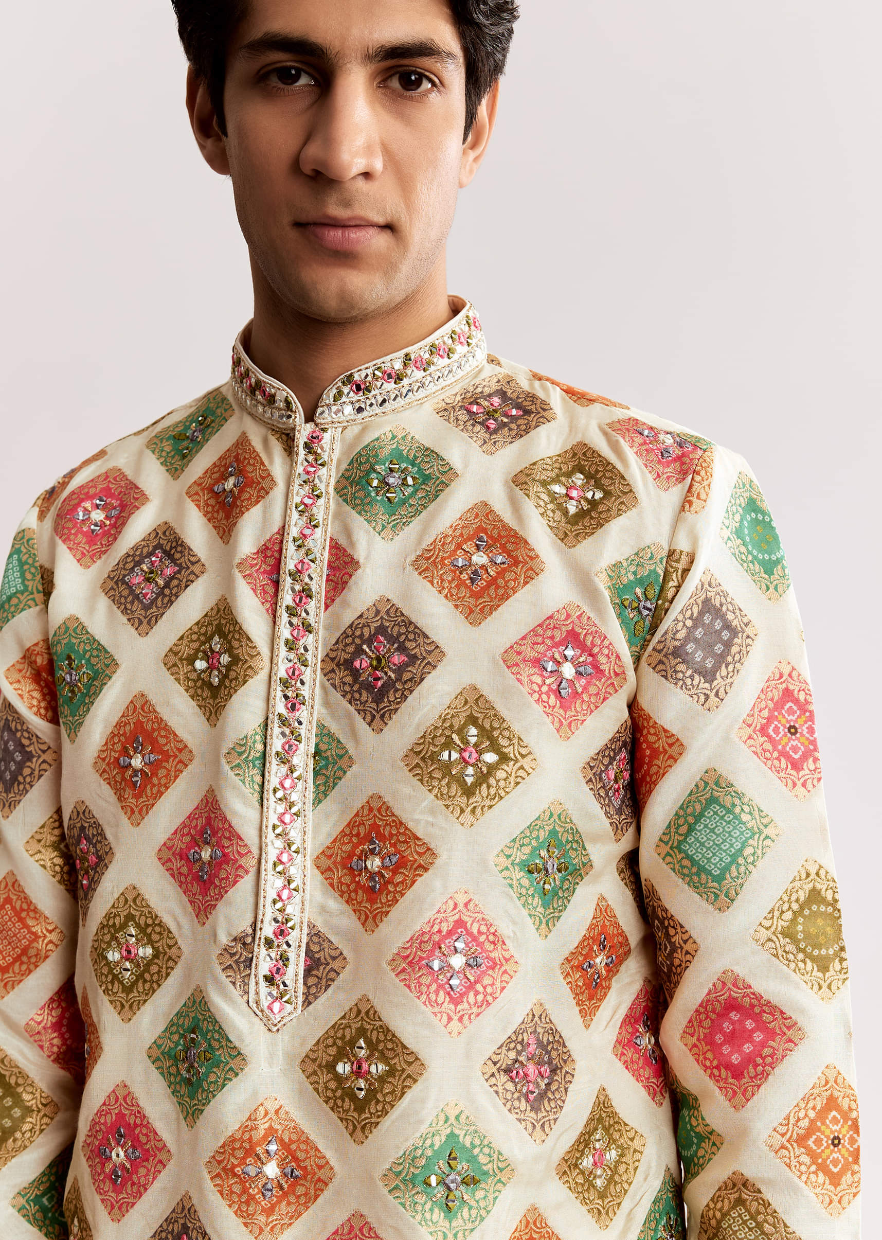 multi-silk-kurta-set-with-geometric-print-sg310345-1_599119ff-5244-4688-9408-decb135bc6b4.jpg