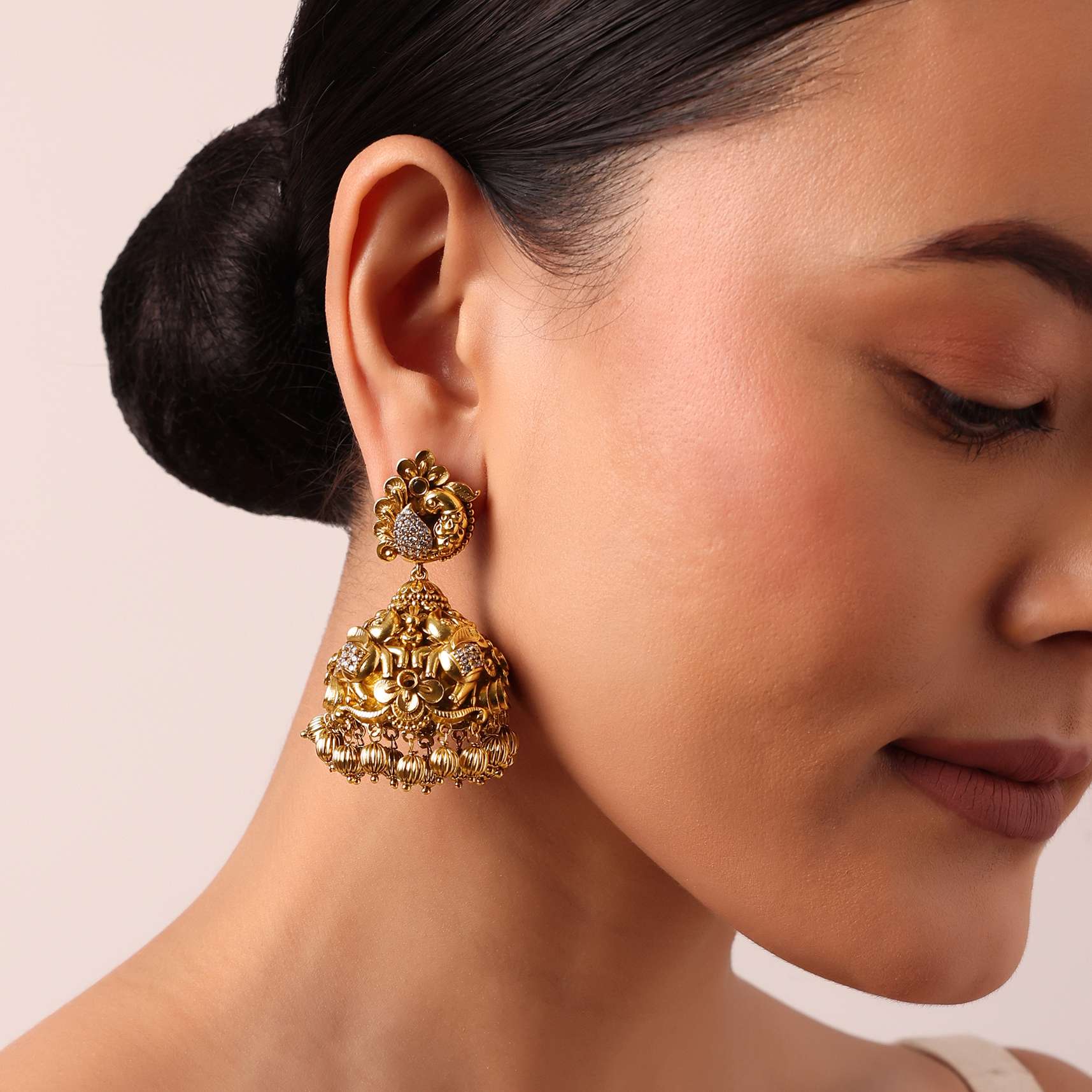 multi_tone_kundan_jhumkas_with_bead_drops-sg214217_1_89f35a85-81f2-4d07-a363-2f52fc0f0624.jpg